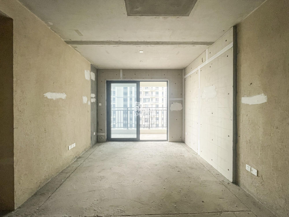 长沙北中心保利时代B区  3室2厅1卫    107.0万