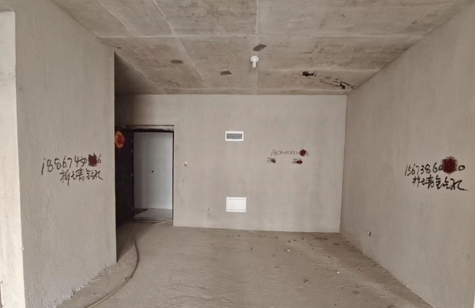 大汉龙城  3室2厅2卫    90.8万 大汉龙城  3室2厅2卫    90.8万室内图