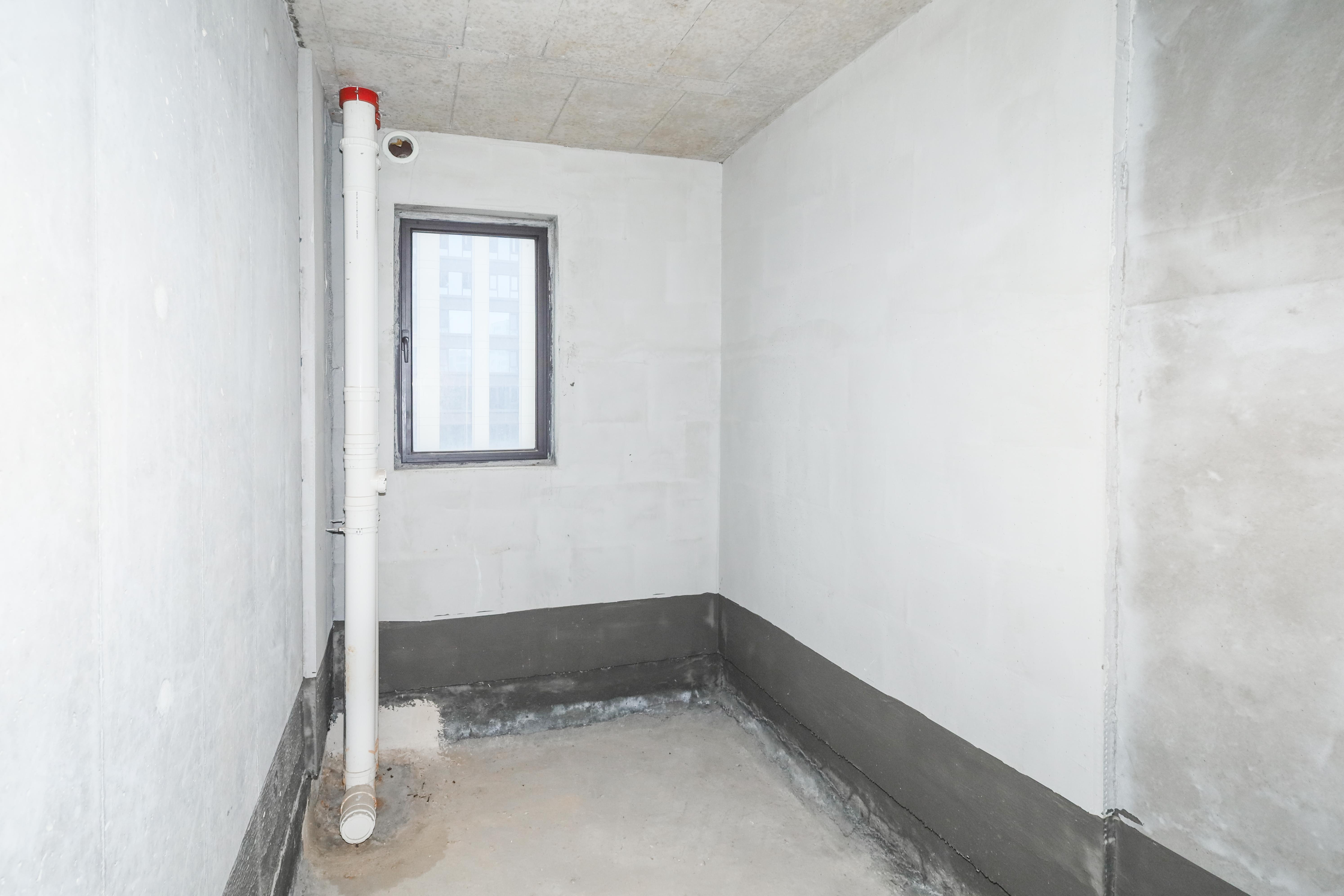 建发央著  1室2厅2卫   205.00万卫生间