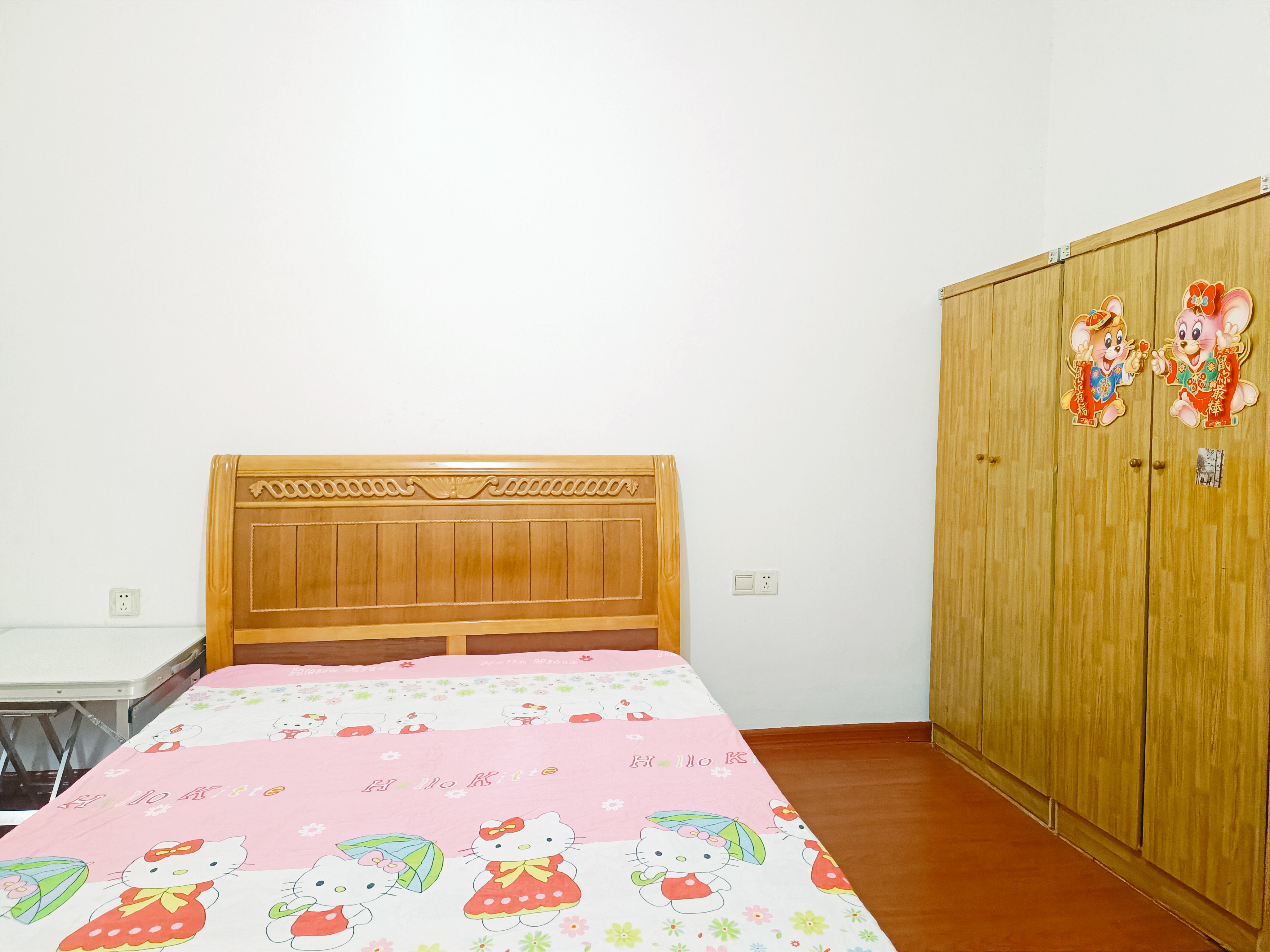 东城名苑  3室2厅1卫   1500.00元/月室内图
