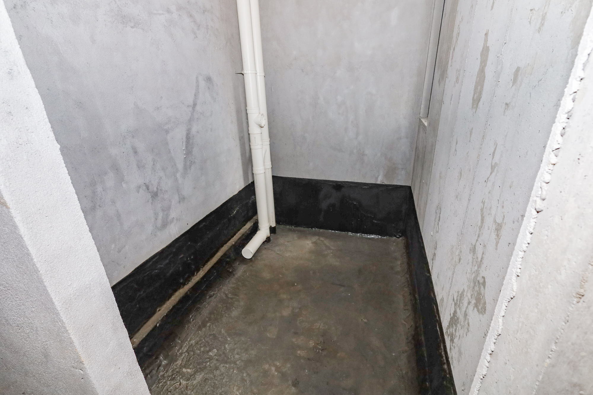 轨道中建麓江府  4室2厅2卫   235.00万卫生间