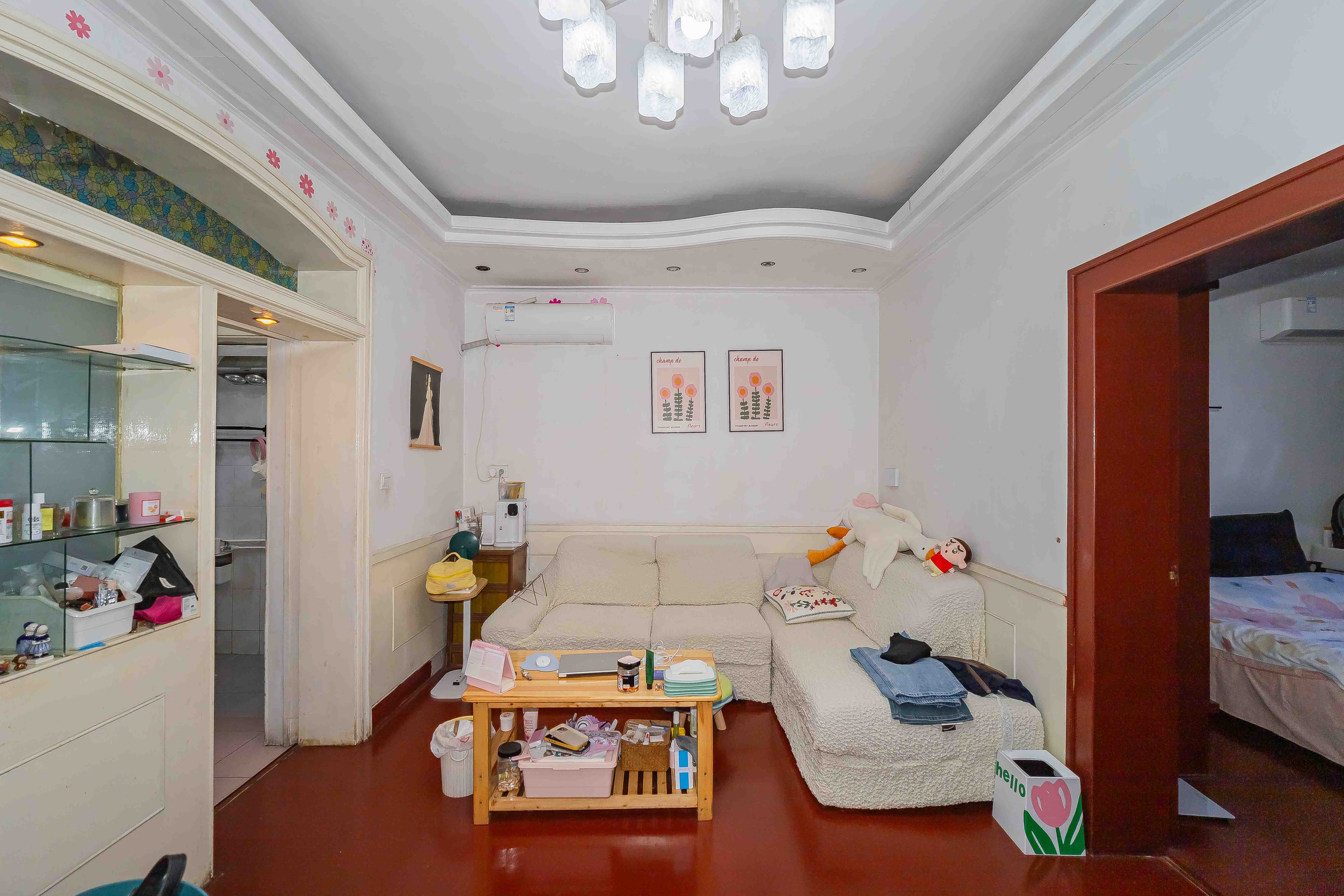 杏花苑 2室1厅1卫 43.8万 杏花苑 2室1厅1卫 43.8万客厅