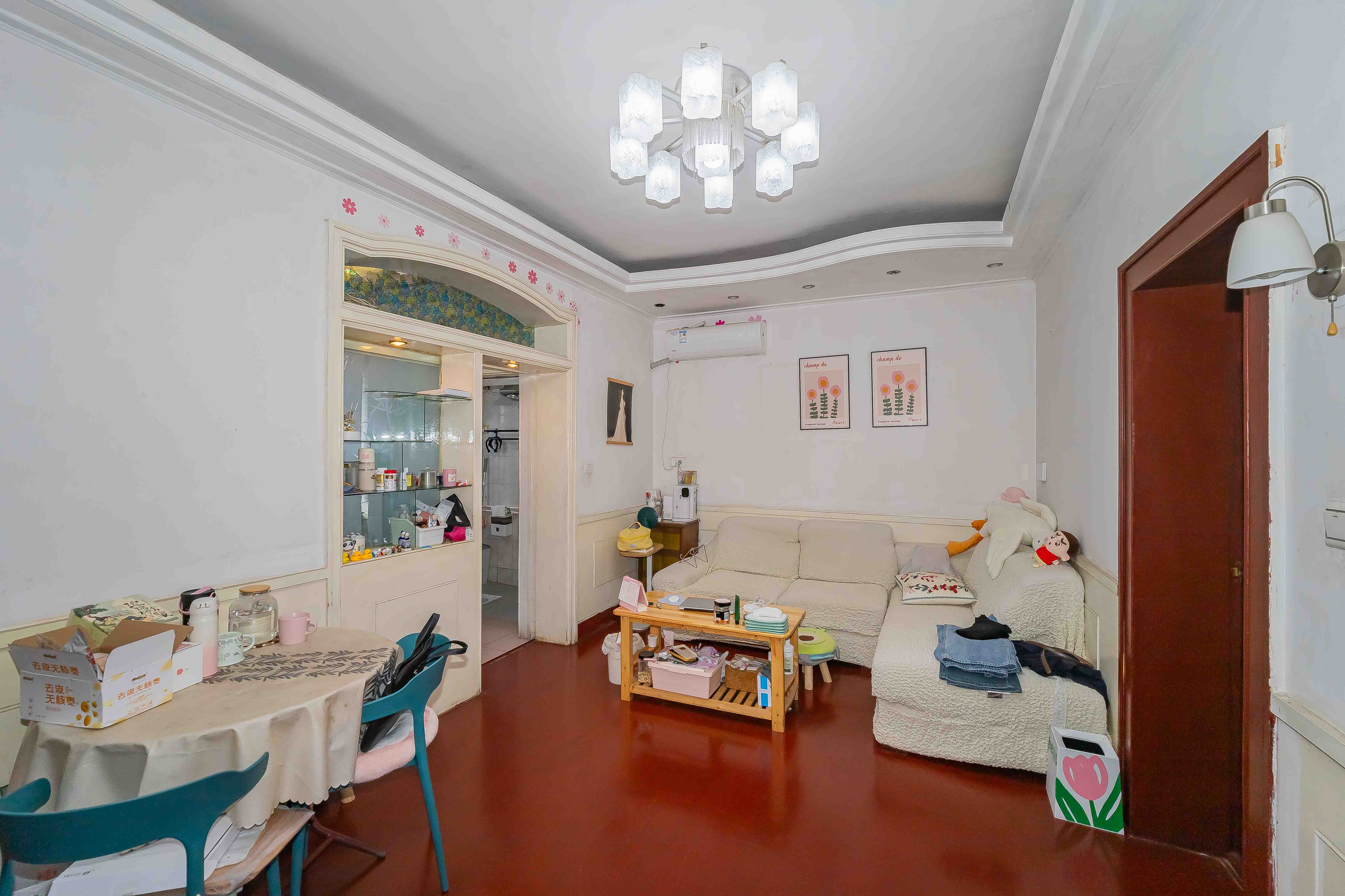 杏花苑 2室1厅1卫 43.8万 杏花苑 2室1厅1卫 43.8万客厅