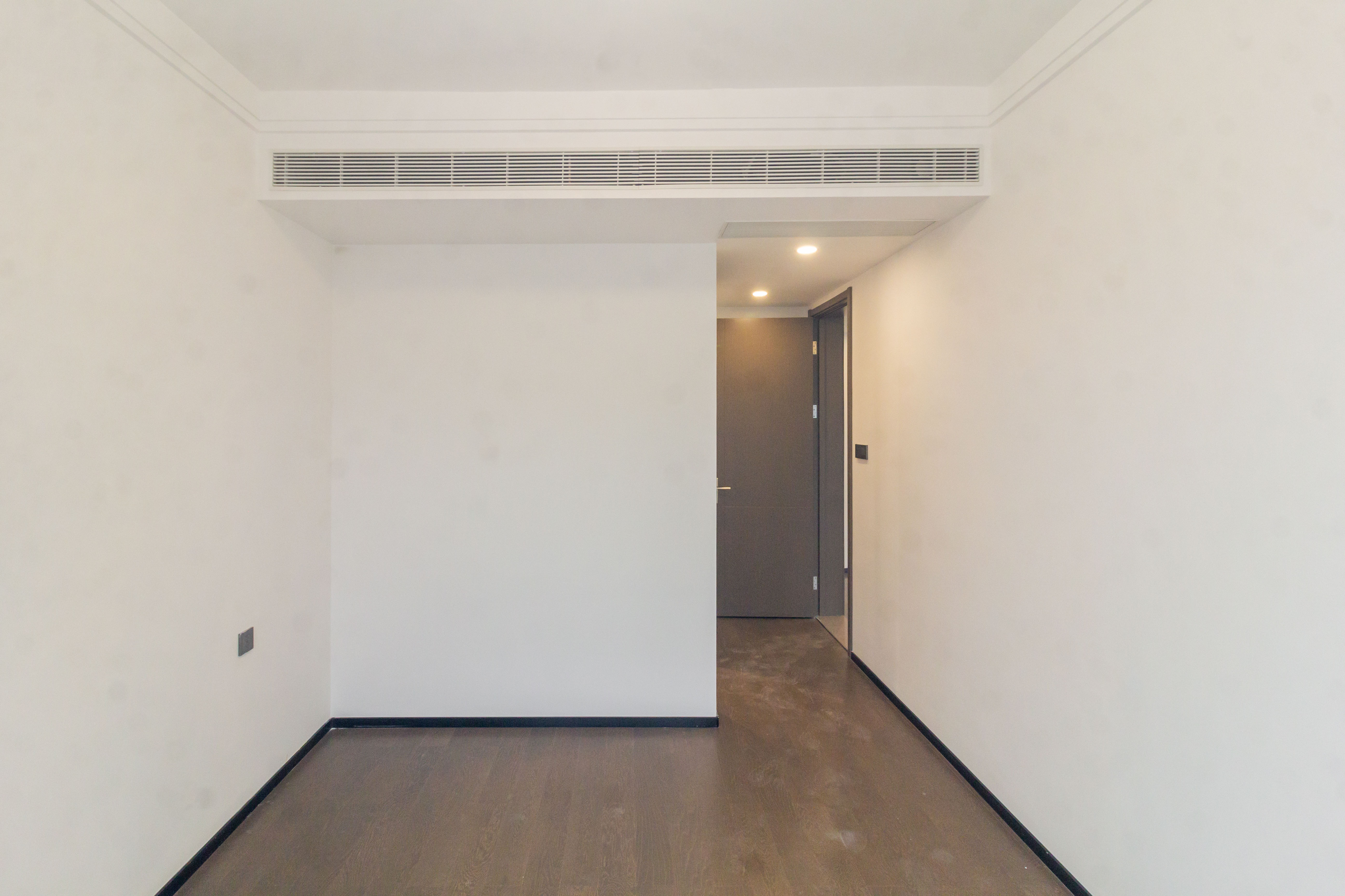 美的云樾  4室2厅2卫    308.0万 美的云樾  4室2厅2卫    308.0万卧室