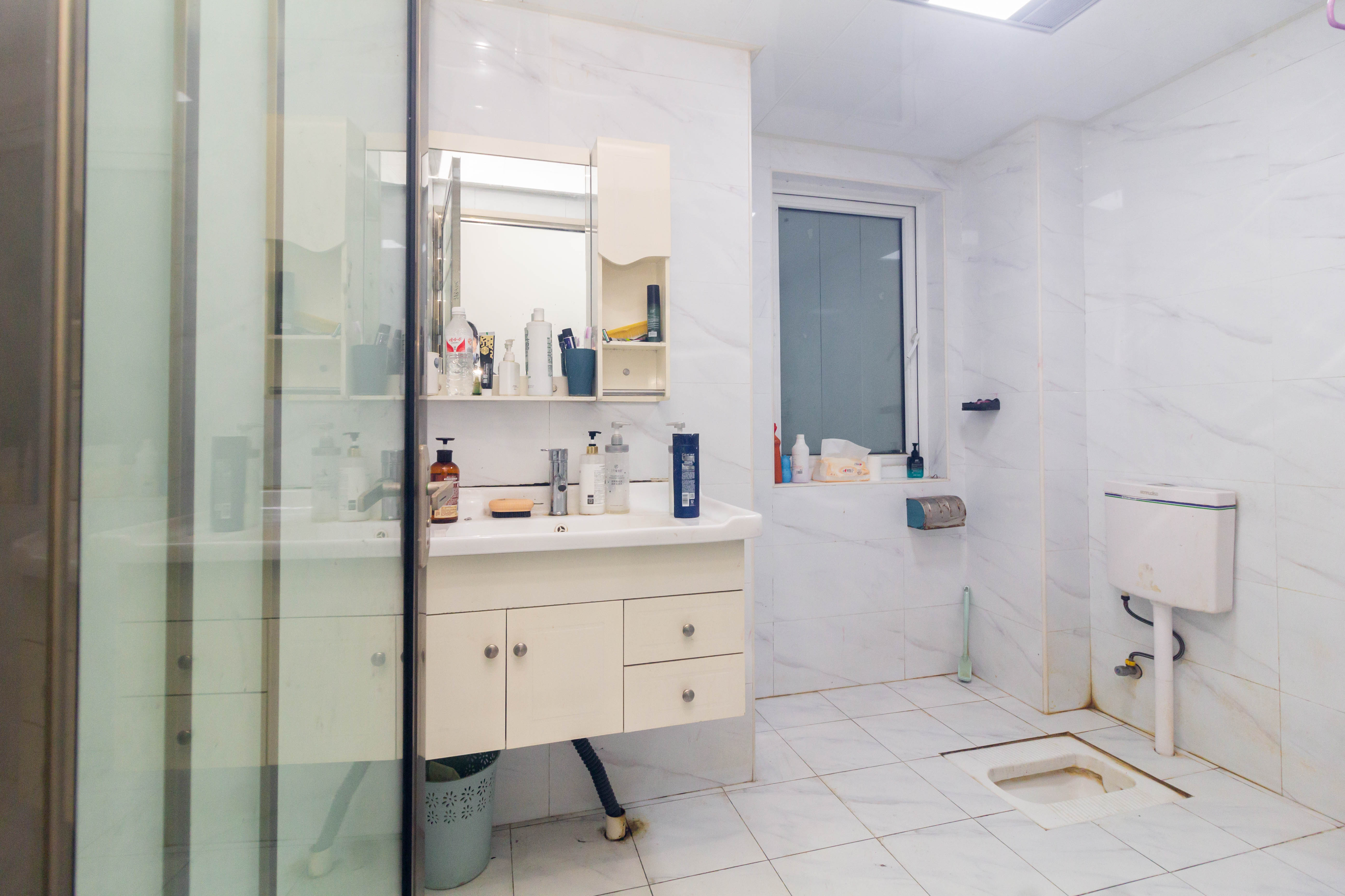 金科天悦(金科美邻汇) 3室2厅1卫 55.0万 金科天悦(金科美邻汇) 3室2厅1卫 55.0万卧室