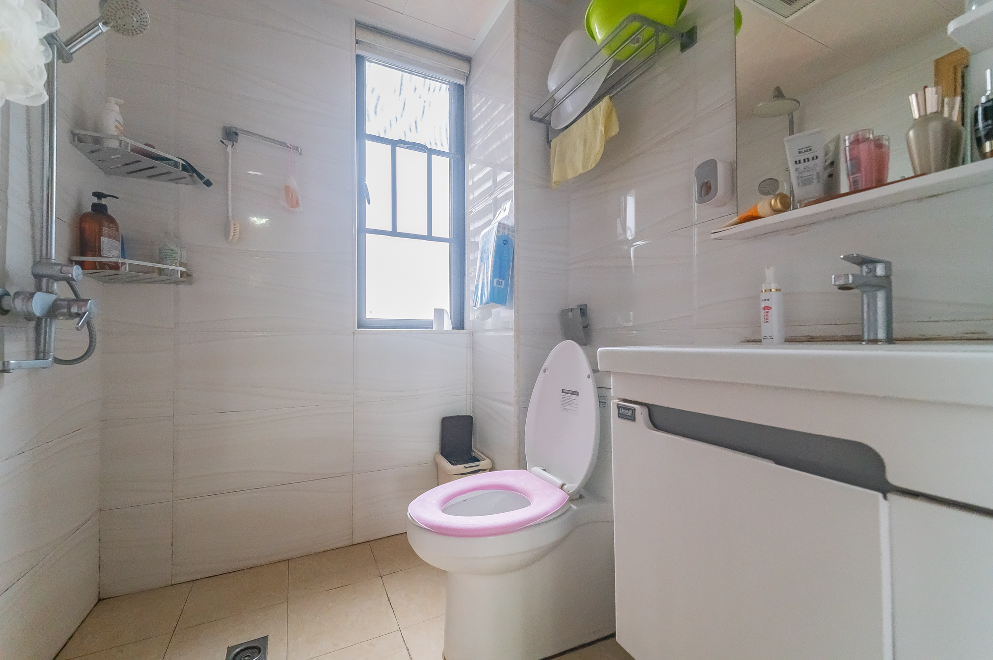 星湖湾一期高层 4室2厅1卫 98.0万 星湖湾一期高层 4室2厅1卫 98.0万卫生间