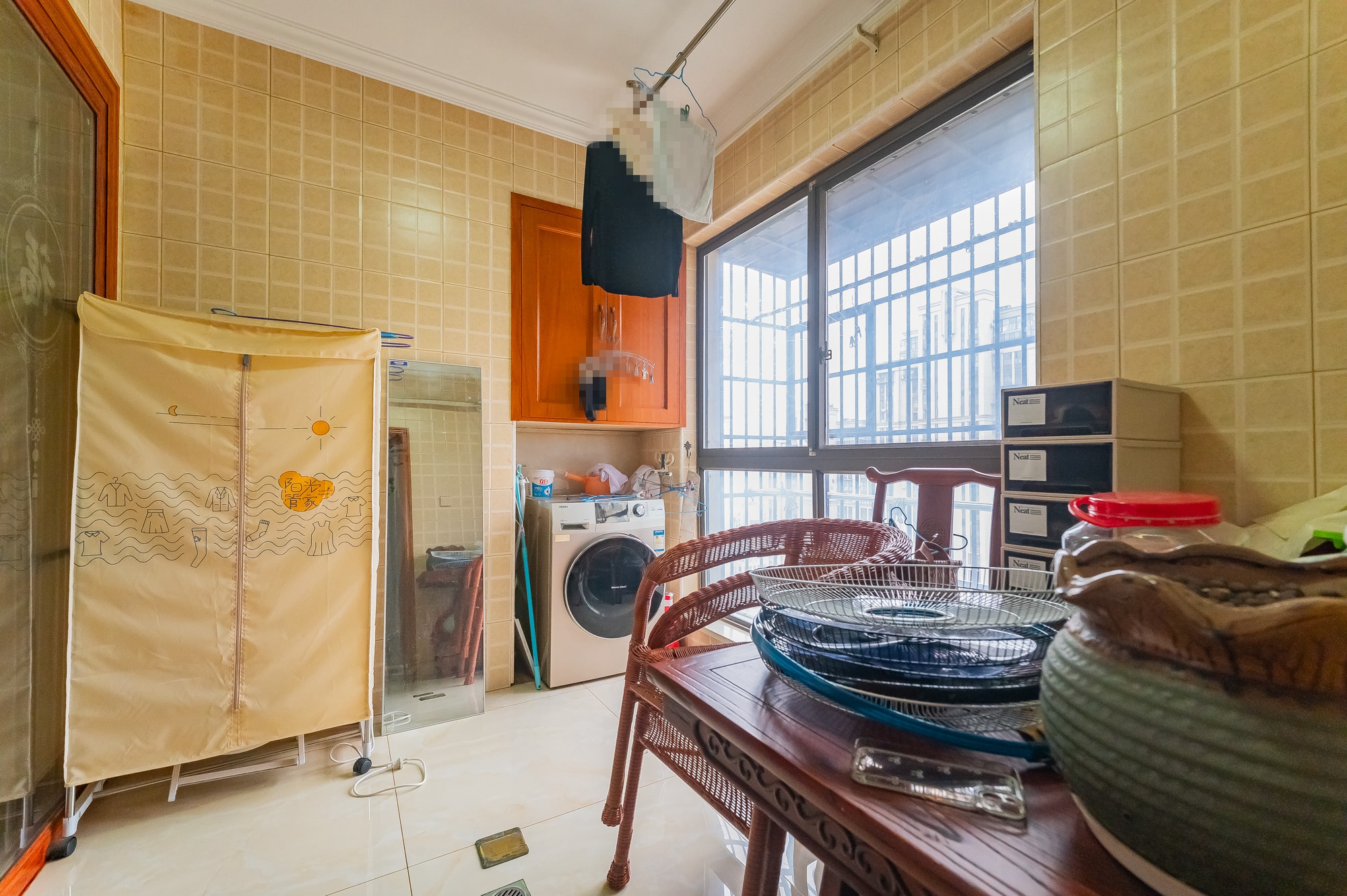 星湖湾一期高层 4室2厅1卫 98.0万 星湖湾一期高层 4室2厅1卫 98.0万阳台