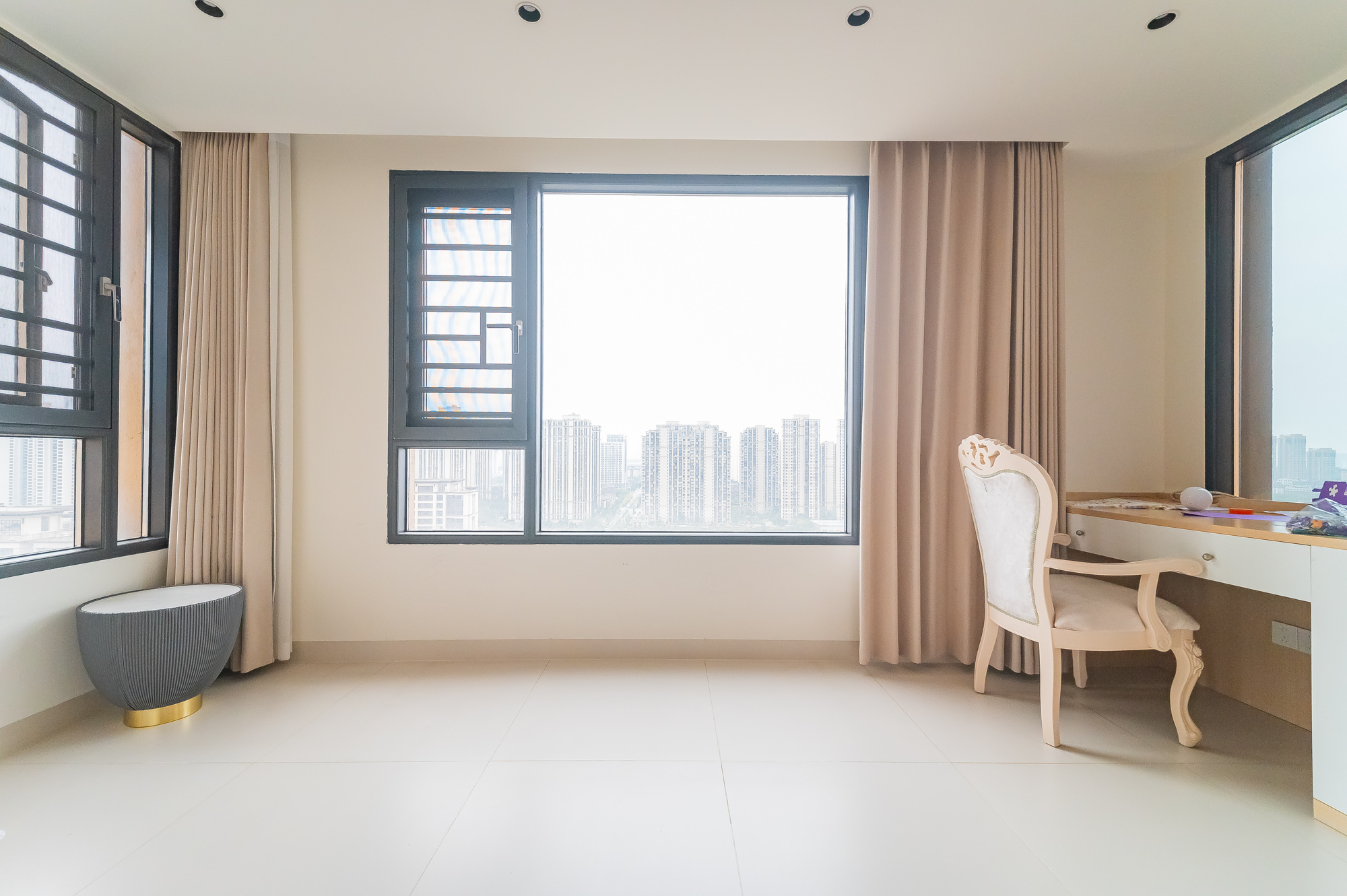 长房星昇公馆 4室2厅2卫 192.8万 长房星昇公馆 4室2厅2卫 192.8万阳台