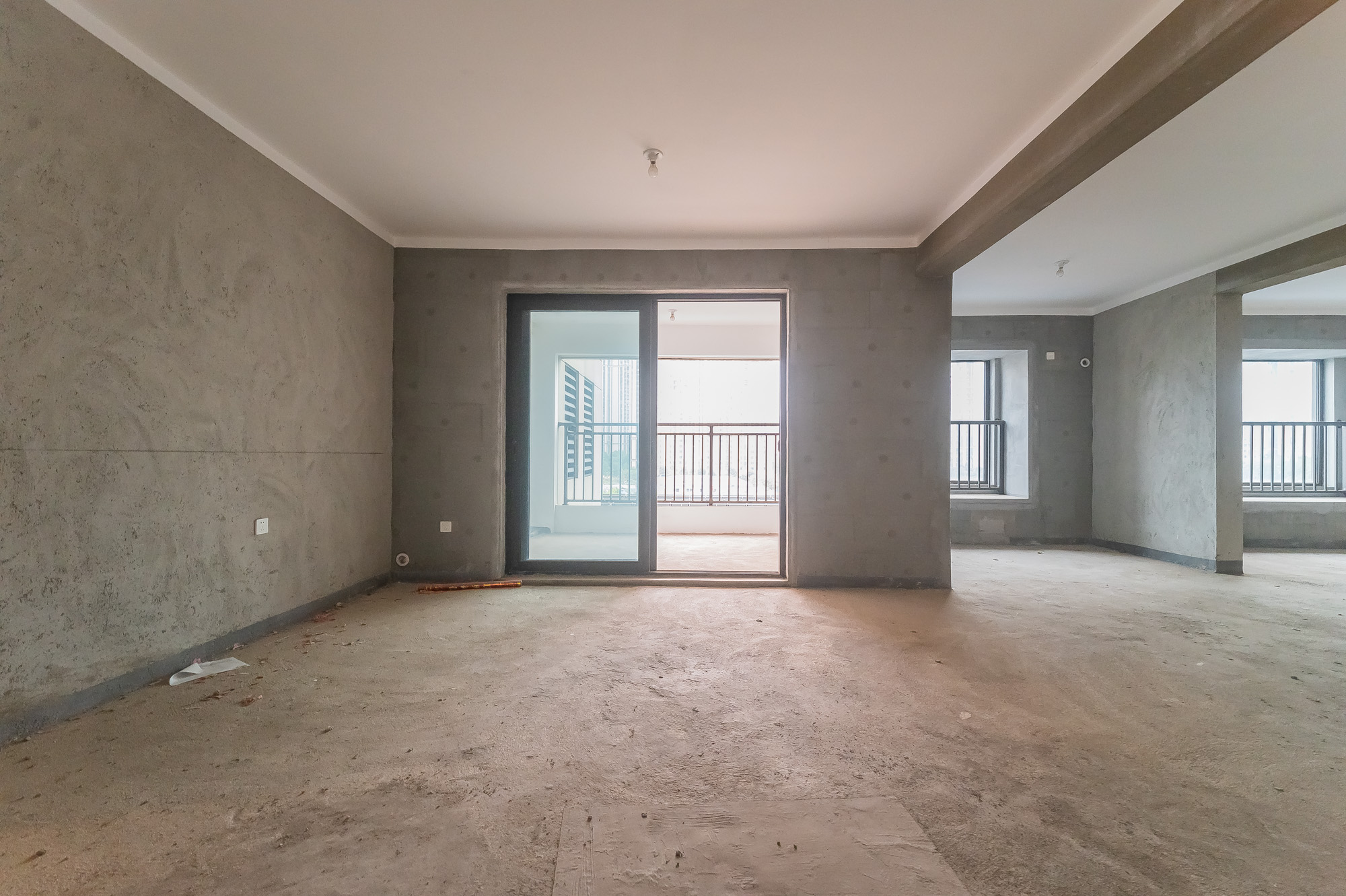 中交建发松雅院  4室2厅2卫    135.0万 中交建发松雅院  4室2厅2卫    135.0万客厅