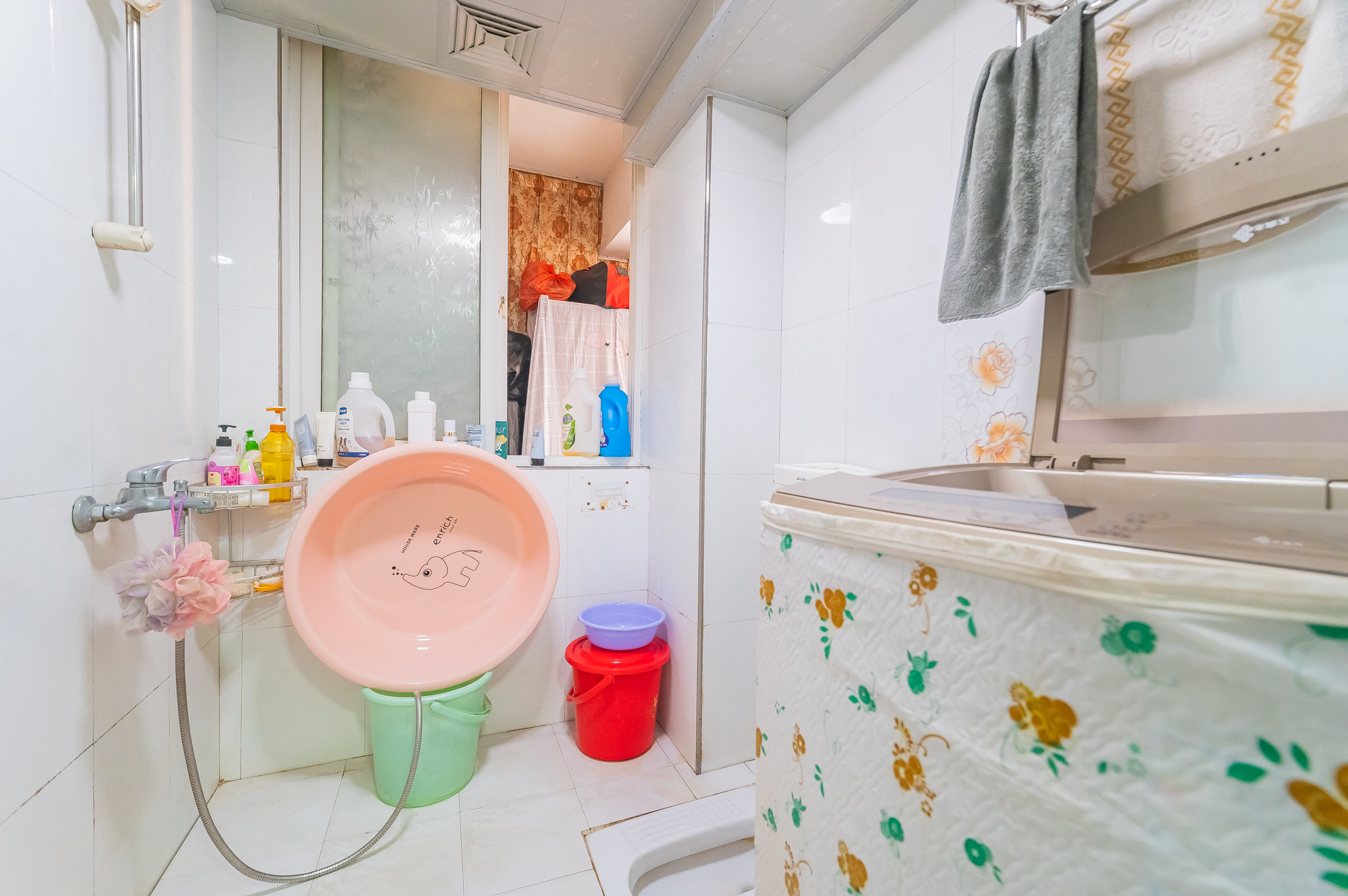 警苑星城 2室2厅1卫 56.0万 警苑星城 2室2厅1卫 56.0万卫生间