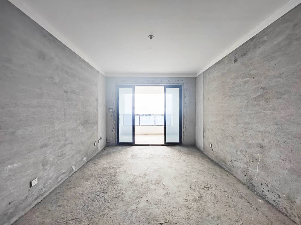 长房半岛蓝湾（观山月）  3室2厅1卫    72.8万