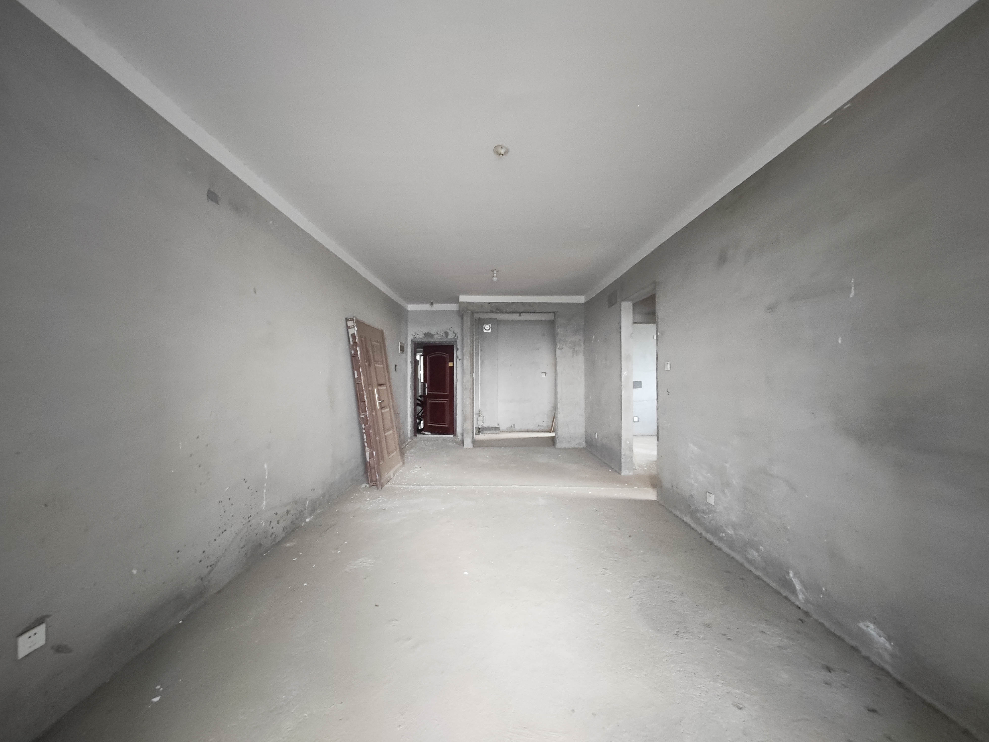 长房半岛蓝湾(观山月)  3室2厅1卫    72.8万 长房半岛蓝湾(观山月)  3室2厅1卫    72.8万客厅