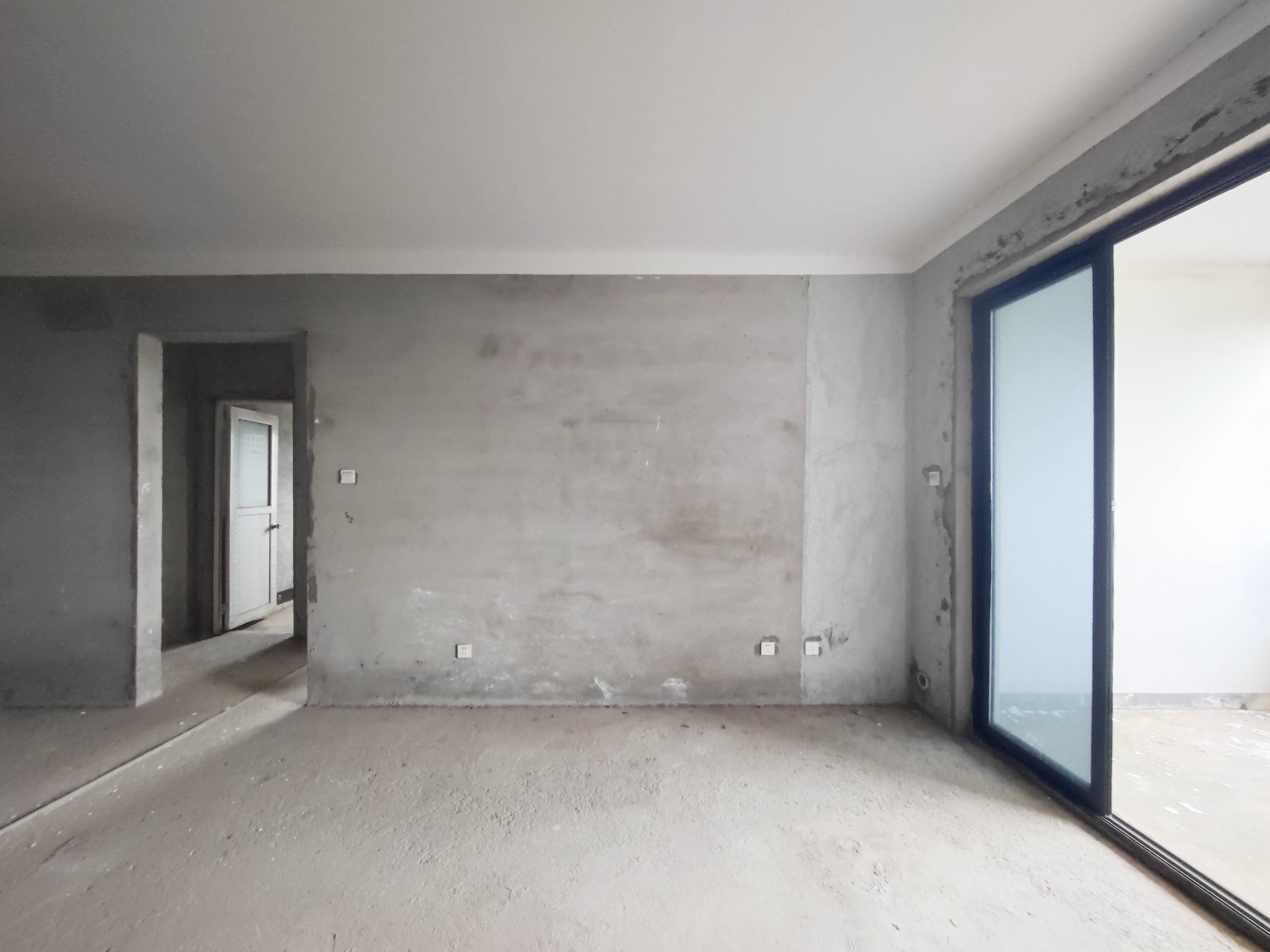 长房半岛蓝湾(观山月)  3室2厅1卫    72.8万 长房半岛蓝湾(观山月)  3室2厅1卫    72.8万客厅