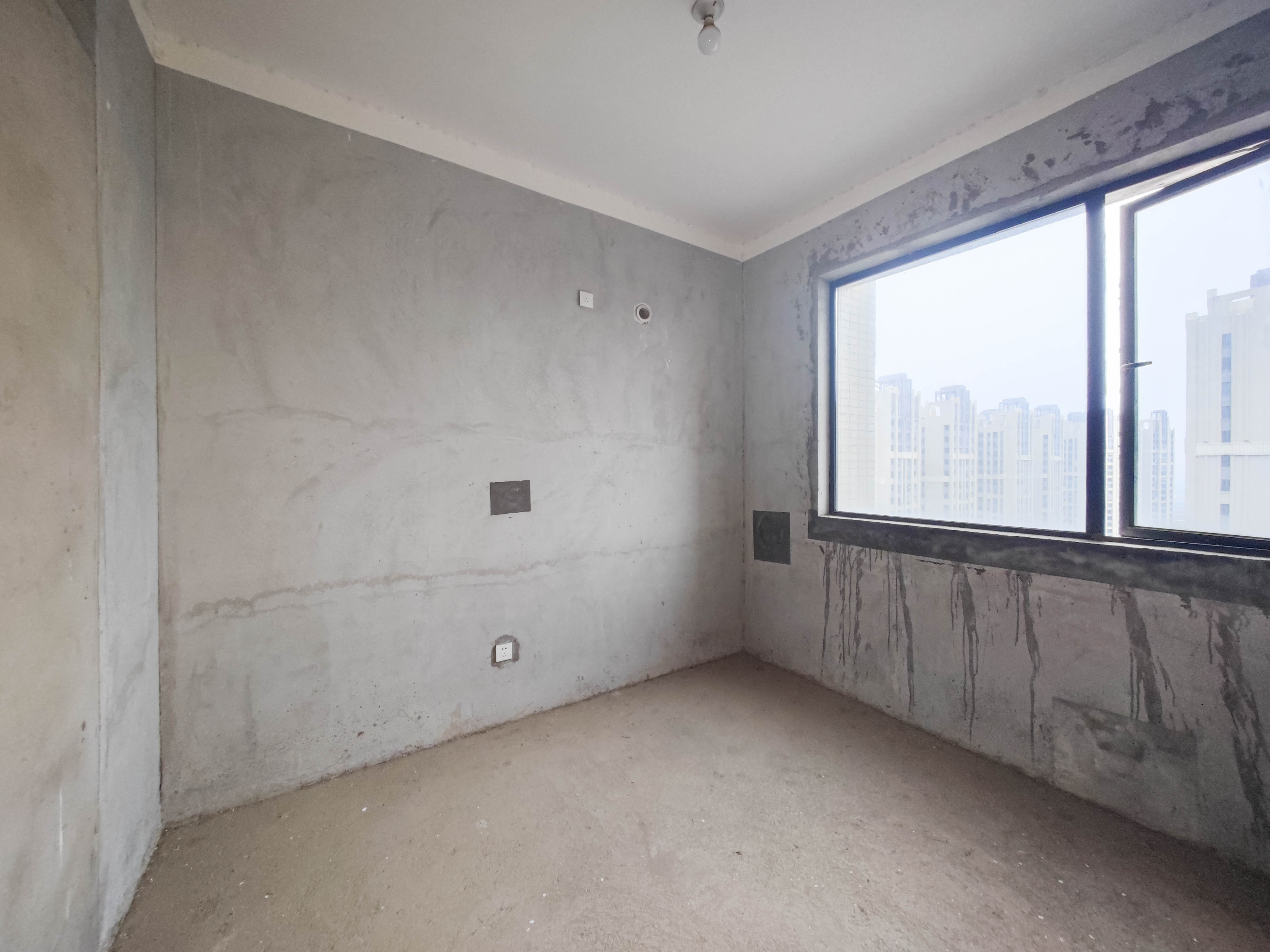 长房半岛蓝湾(观山月)  3室2厅1卫    72.8万 长房半岛蓝湾(观山月)  3室2厅1卫    72.8万卧室