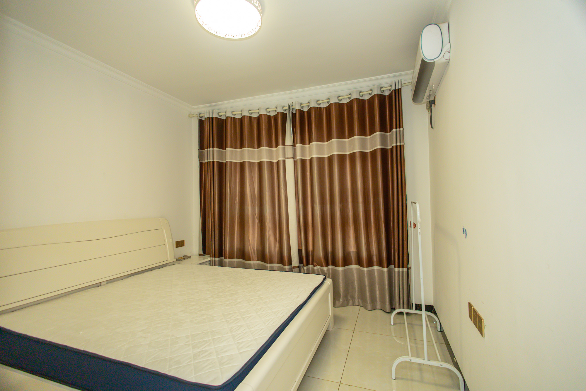 金科时代中心 3室2厅2卫 78.0万 金科时代中心 3室2厅2卫 78.0万卧室