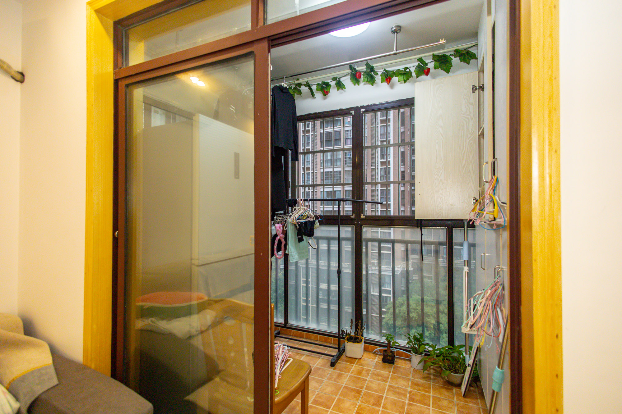 圆梦康乐城 3室2厅1卫 49.0万 圆梦康乐城 3室2厅1卫 49.0万阳台