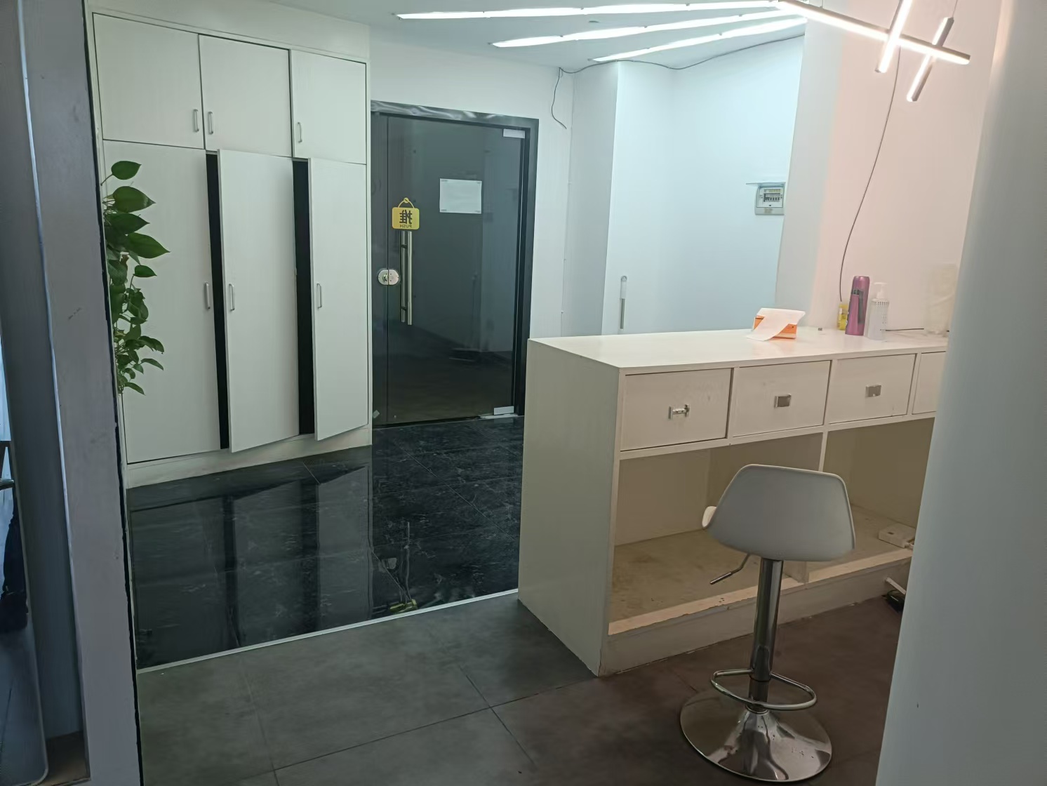 鑫天国际(鑫天偶遇) 1室1厅1卫 1300.0元/月 鑫天国际(鑫天偶遇) 1室1厅1卫 1300.0元/月室内图