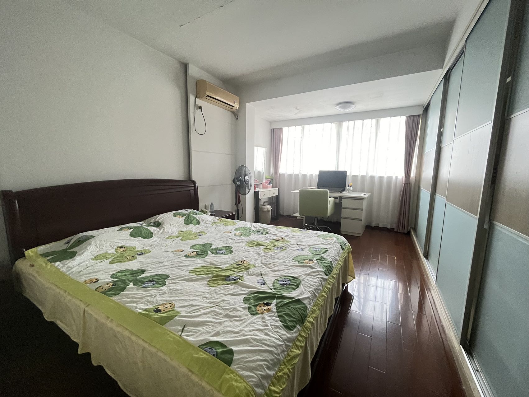 长征花园 3室2厅2卫 2100.0元/月 长征花园 3室2厅2卫 2100.0元/月室内图