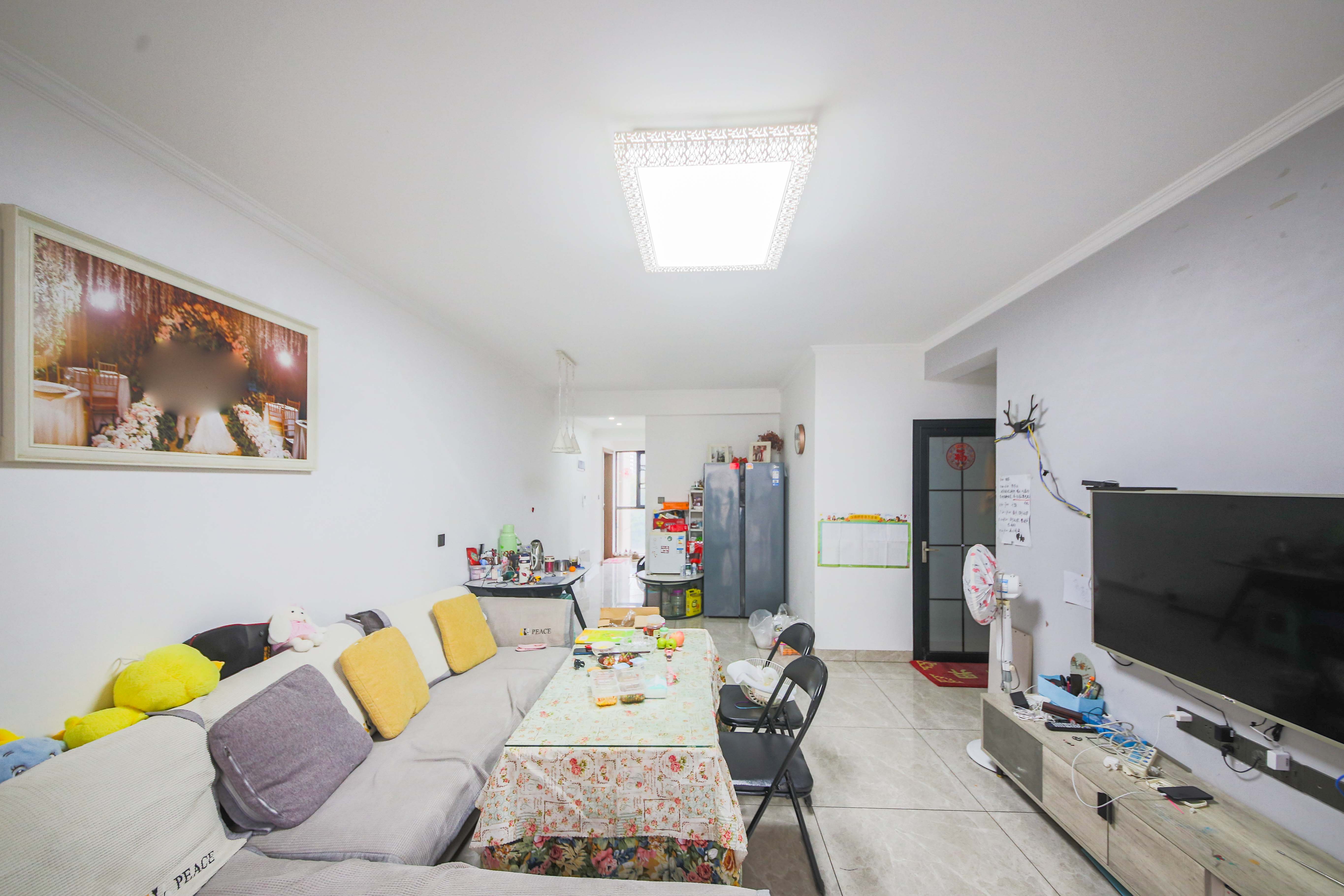 轻盐阳光CEO(轻盐雅苑)(轻奢时代) 4室2厅2卫 105.0万 轻盐阳光CEO(轻盐雅苑)(轻奢时代) 4室2厅2卫 105.0万客厅