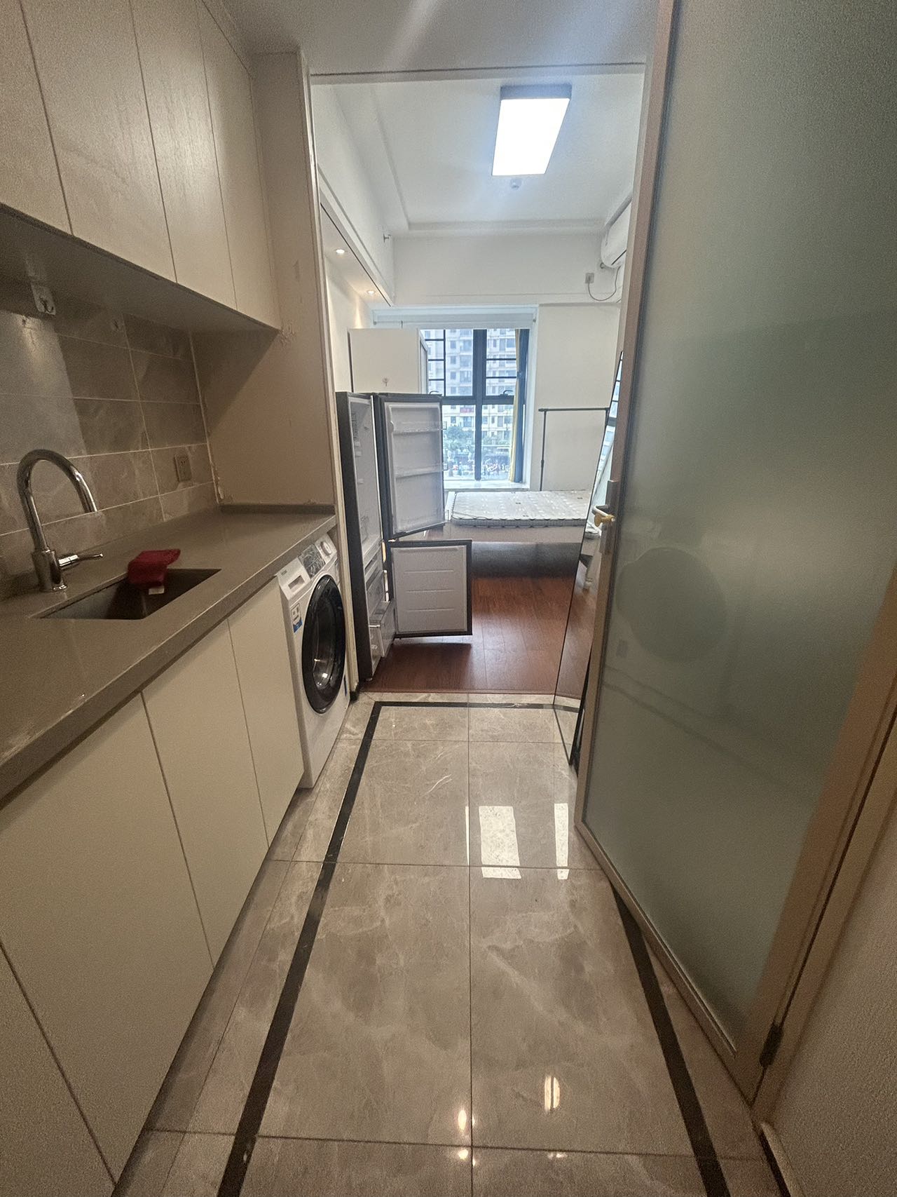 福天藏郡院子  1室1厅1卫    1000.0元/月 福天藏郡院子  1室1厅1卫    1000.0元/月室内图