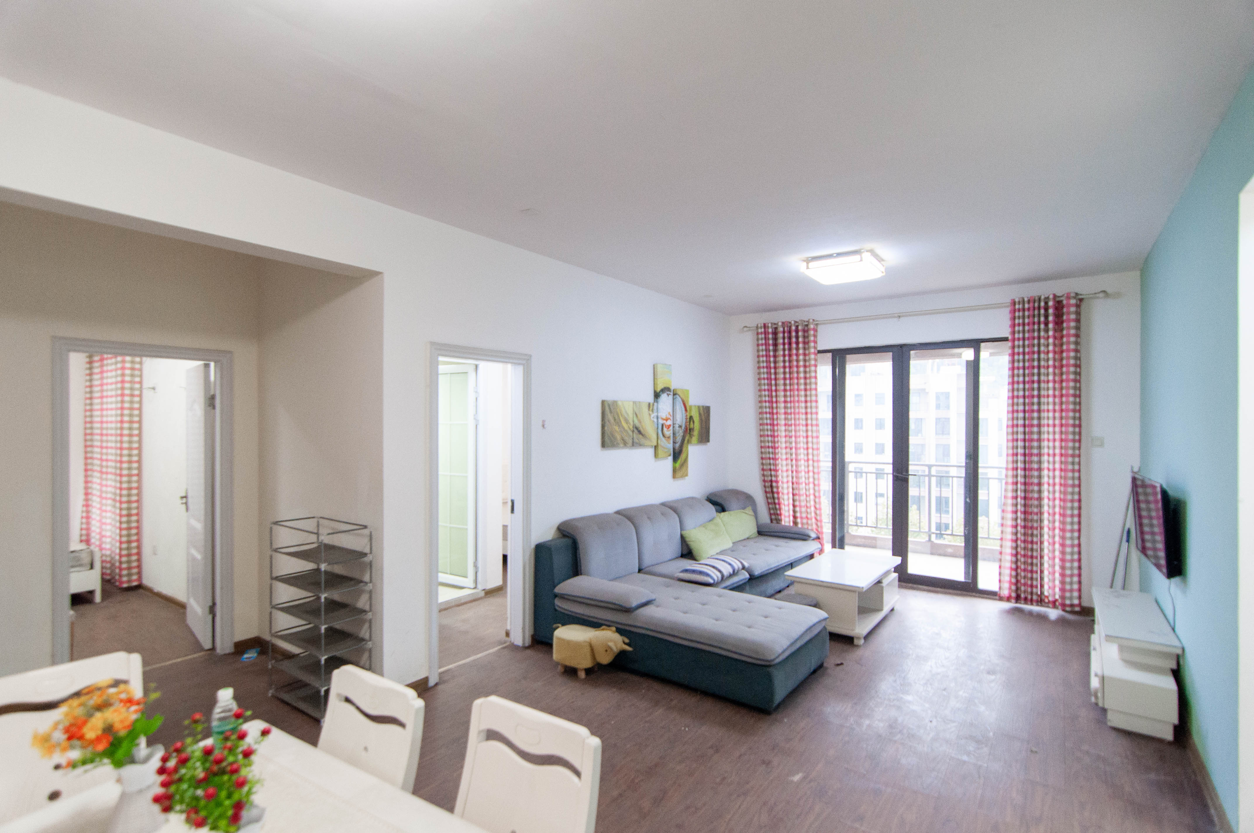 佳兆业云顶梅溪湖(佳兆业梅溪荟) 3室2厅1卫 122.0万 佳兆业云顶梅溪湖(佳兆业梅溪荟) 3室2厅1卫 122.0万客厅