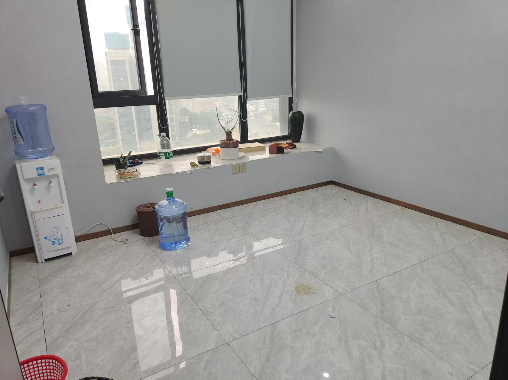 明昇壹城（明昇时代广场）三期  1室1厅1卫    6000.0元/月室内图