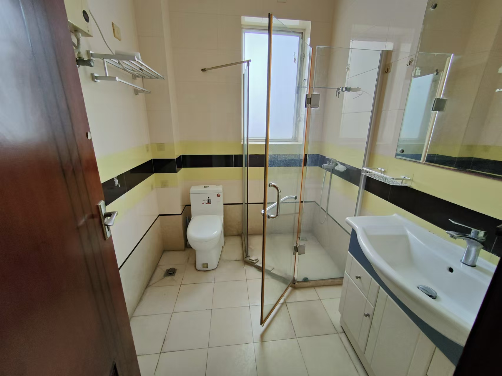 奥林匹克花园 5室2厅2卫 5500.0元/月 奥林匹克花园 5室2厅2卫 5500.0元/月室内图