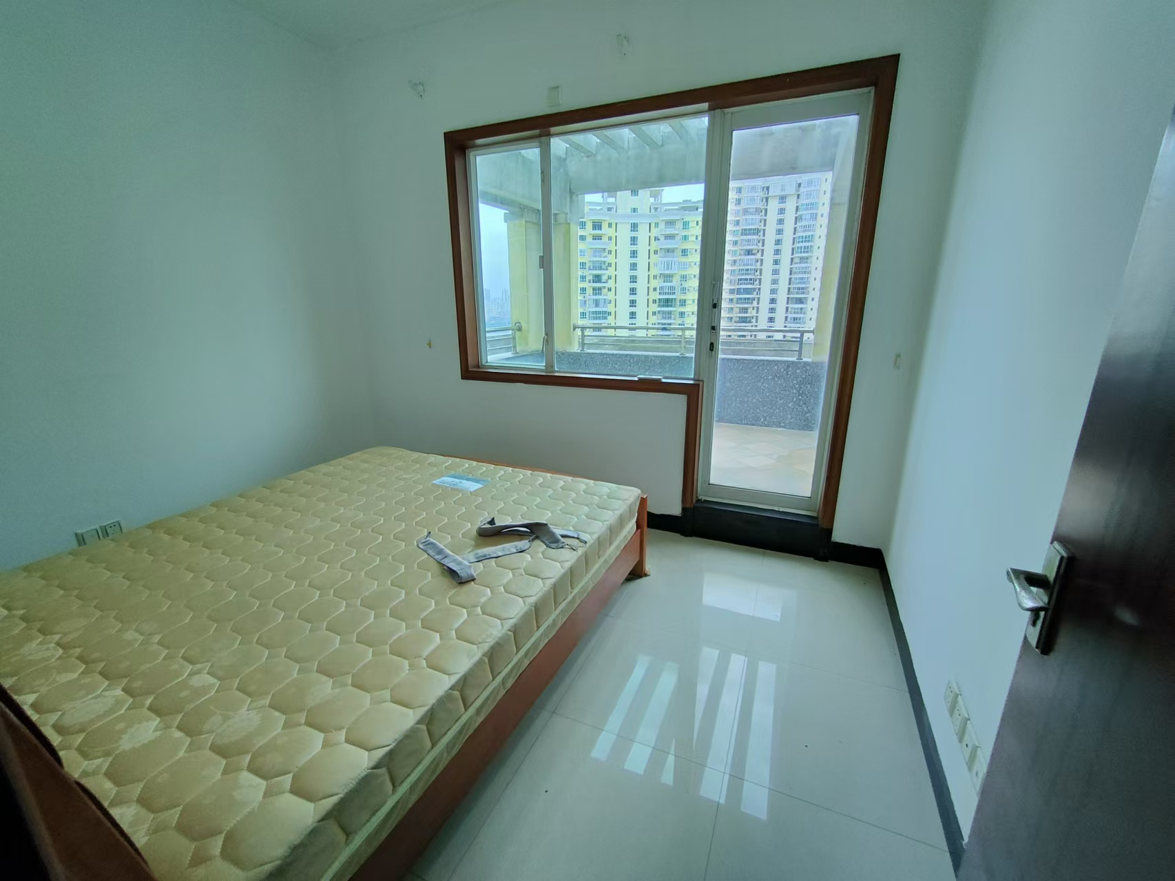 奥林匹克花园 5室2厅2卫 5500.0元/月 奥林匹克花园 5室2厅2卫 5500.0元/月室内图