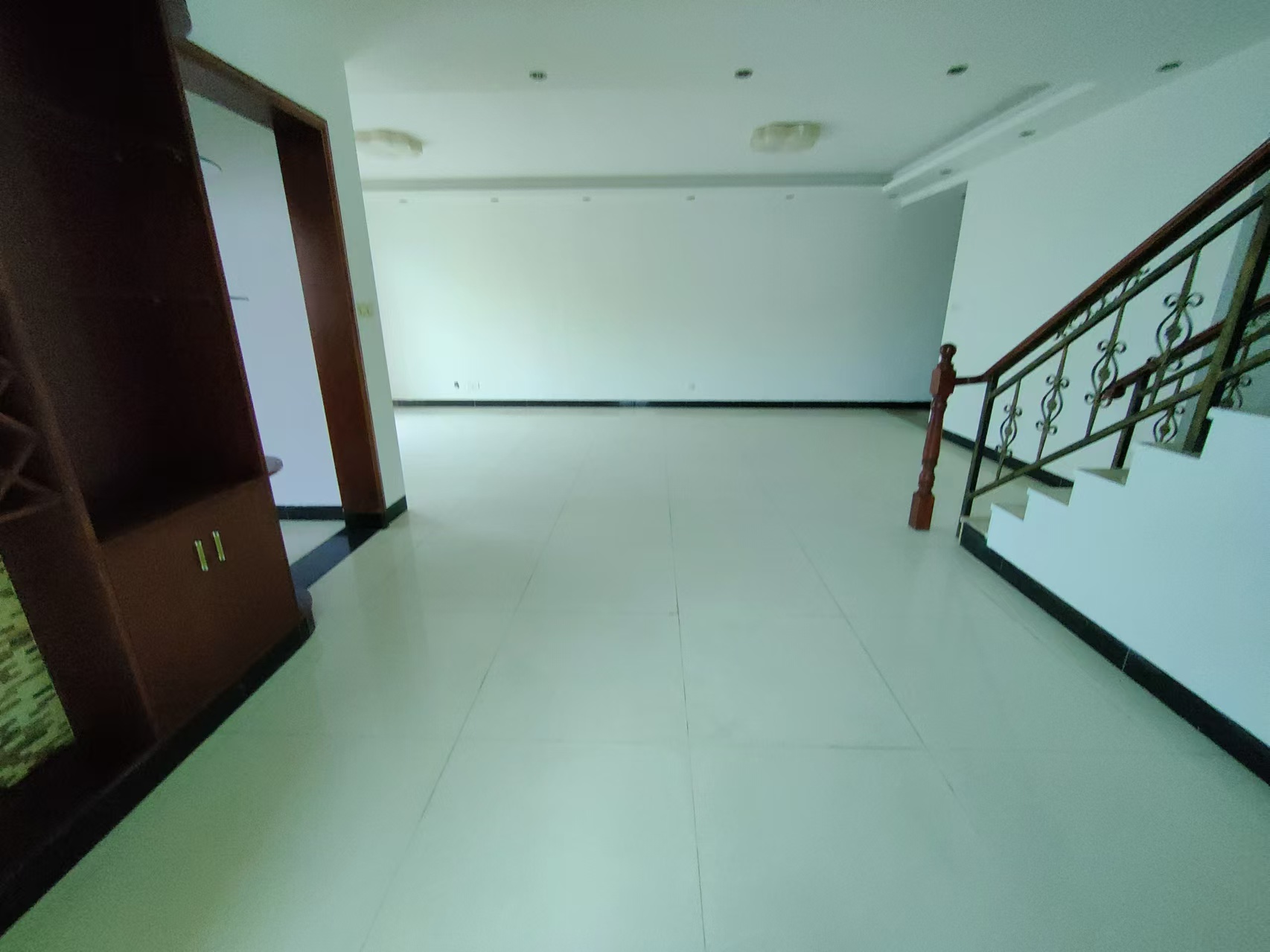 奥林匹克花园 5室2厅2卫 5500.0元/月 奥林匹克花园 5室2厅2卫 5500.0元/月室内图