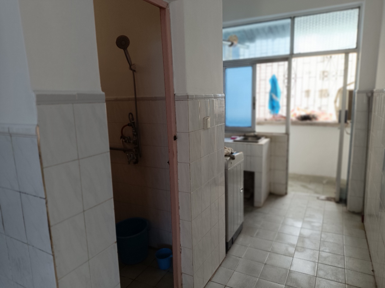 土产综合楼(海甸岛三西路) 2室2厅1卫 52.0万 土产综合楼(海甸岛三西路) 2室2厅1卫 52.0万室内图