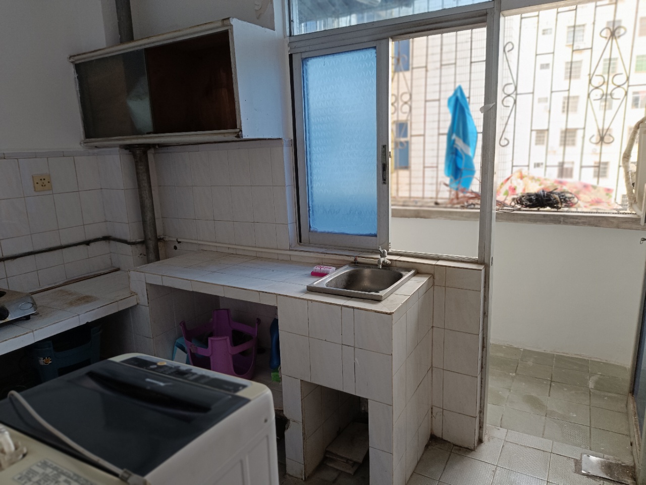 土产综合楼(海甸岛三西路) 2室2厅1卫 52.0万 土产综合楼(海甸岛三西路) 2室2厅1卫 52.0万室内图