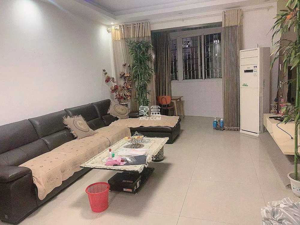 莲花小区 2室1厅1卫 1600.0元/月 莲花小区 2室1厅1卫 1600.0元/月室内图