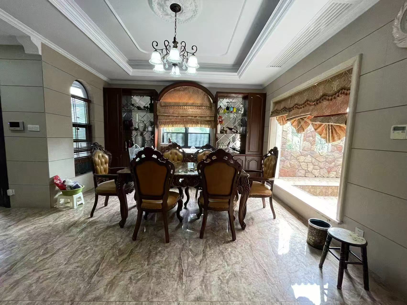 堤亚纳湾(深业沙河城) 4室3厅3卫 8000.0元/月 堤亚纳湾(深业沙河城) 4室3厅3卫 8000.0元/月室内图