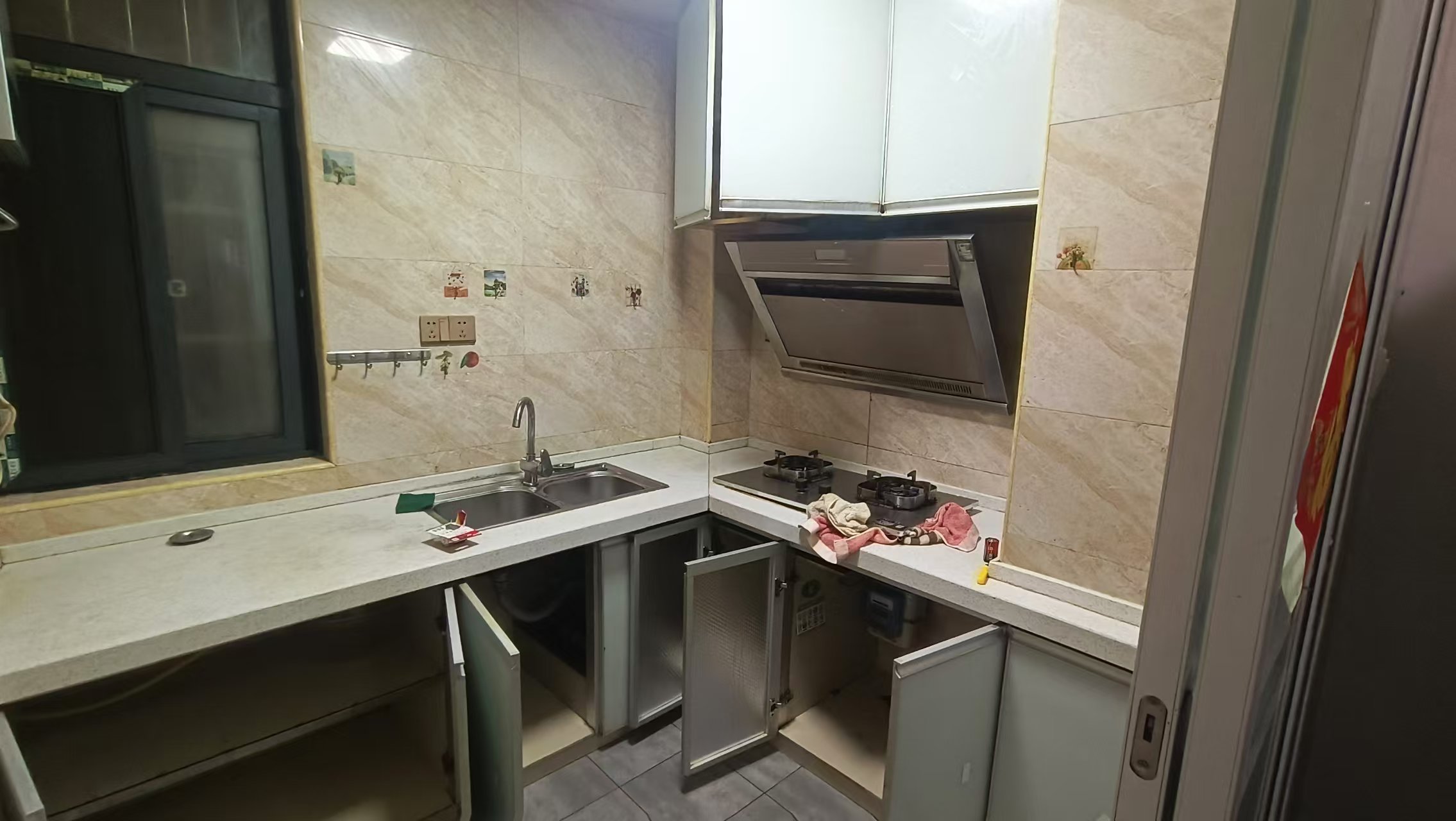 景塘家园 3室2厅1卫 2100.0元/月 景塘家园 3室2厅1卫 2100.0元/月室内图