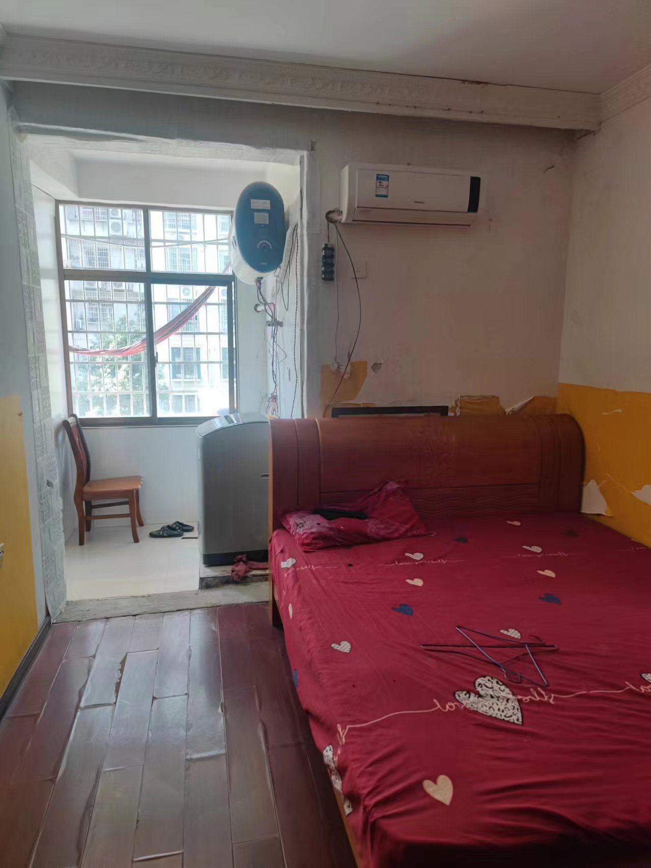 金谷市场 4室2厅1卫 600.0元/月 金谷市场 4室2厅1卫 600.0元/月室内图