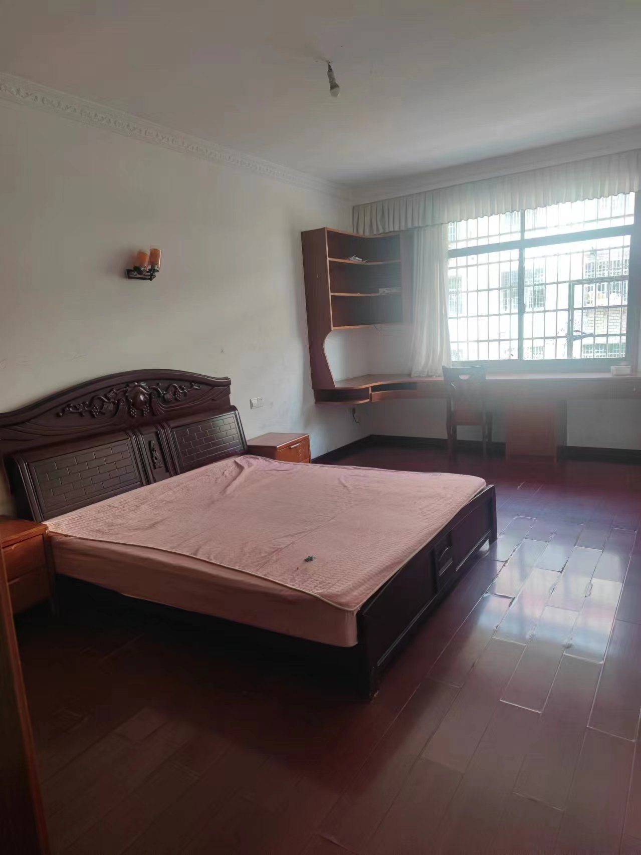 金谷市场 4室2厅1卫 600.0元/月 金谷市场 4室2厅1卫 600.0元/月室内图