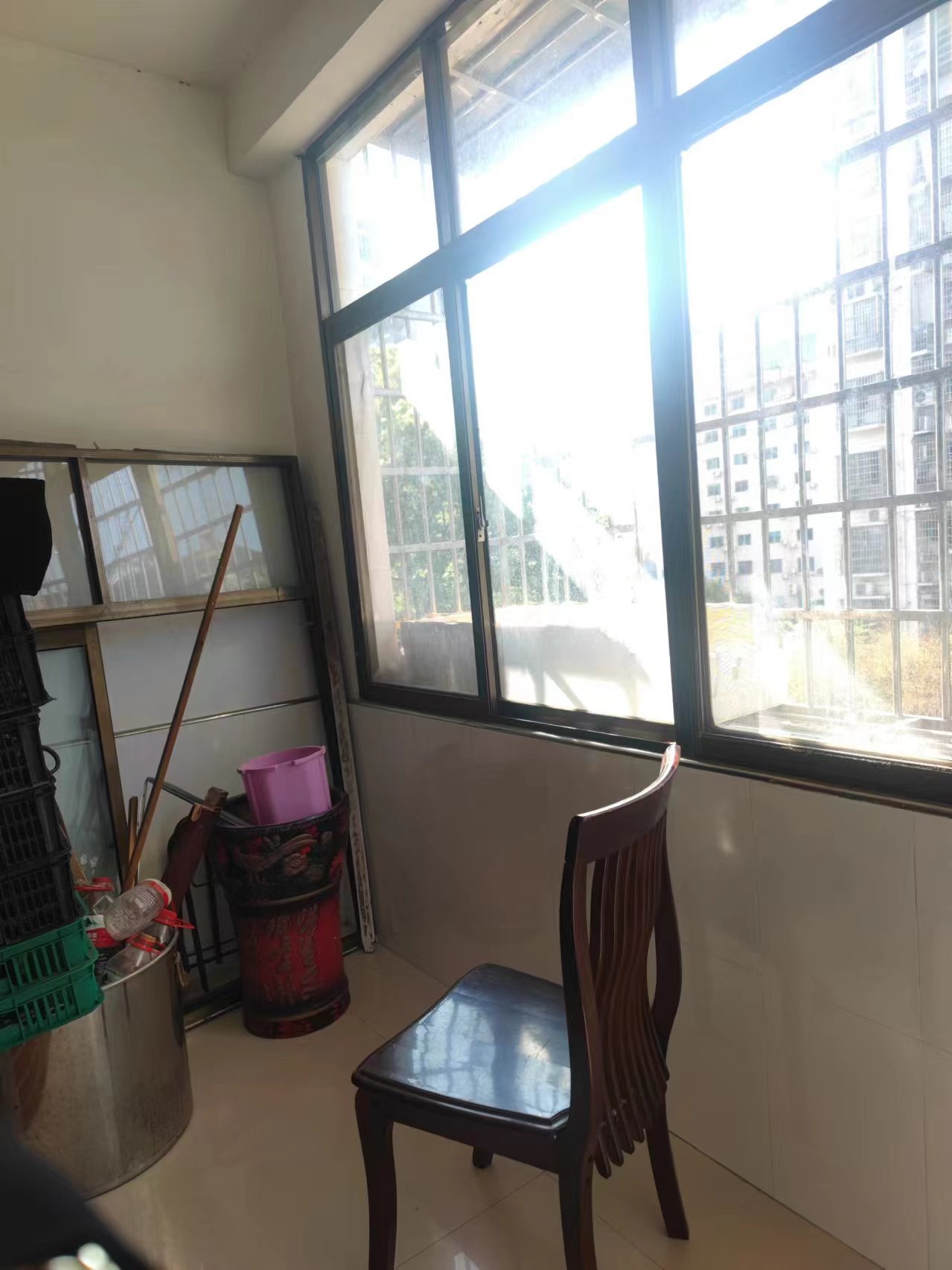 金谷市场 4室2厅1卫 600.0元/月 金谷市场 4室2厅1卫 600.0元/月室内图