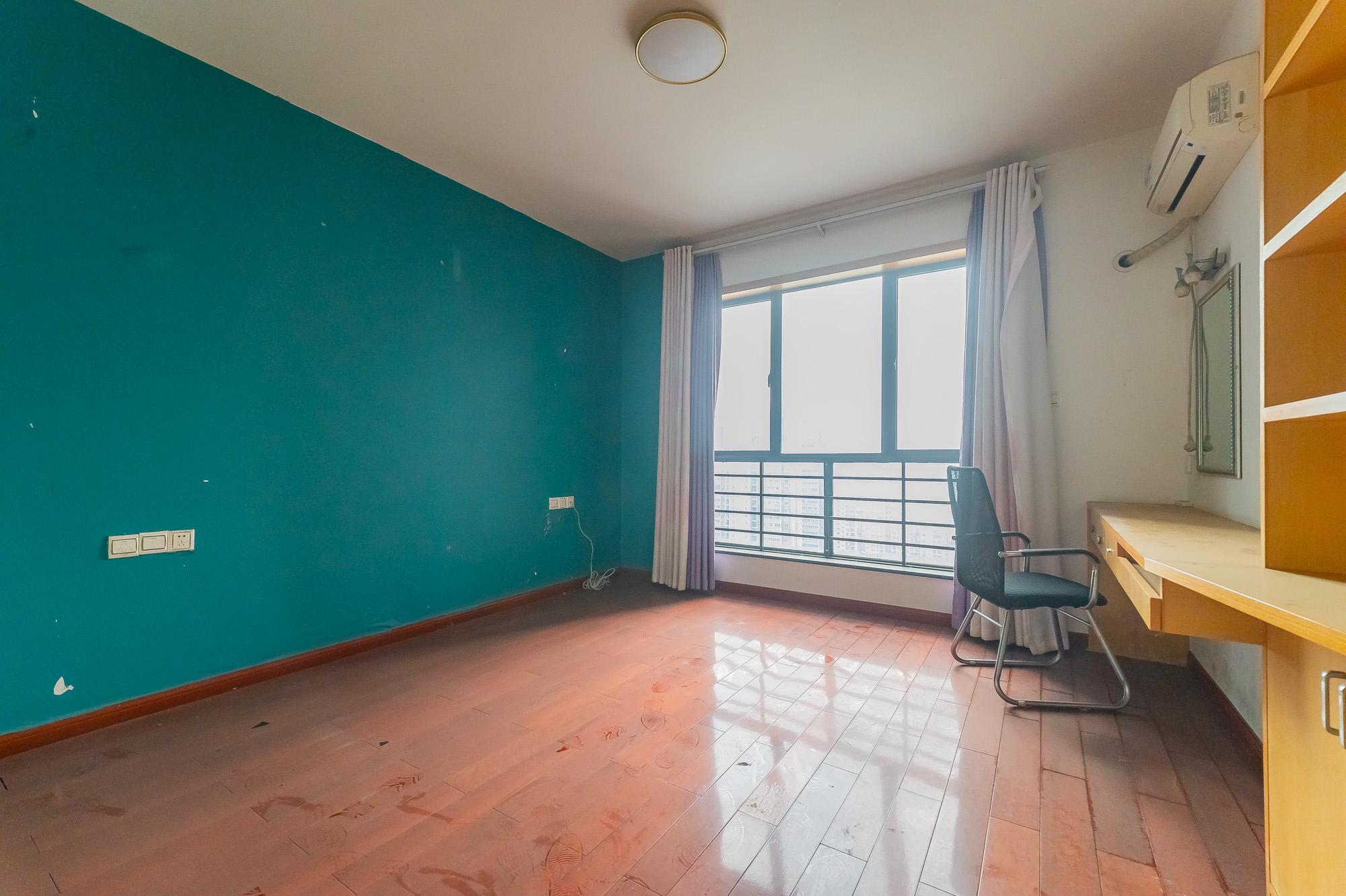 尚城 3室2厅1卫 75.8万 尚城 3室2厅1卫 75.8万卧室