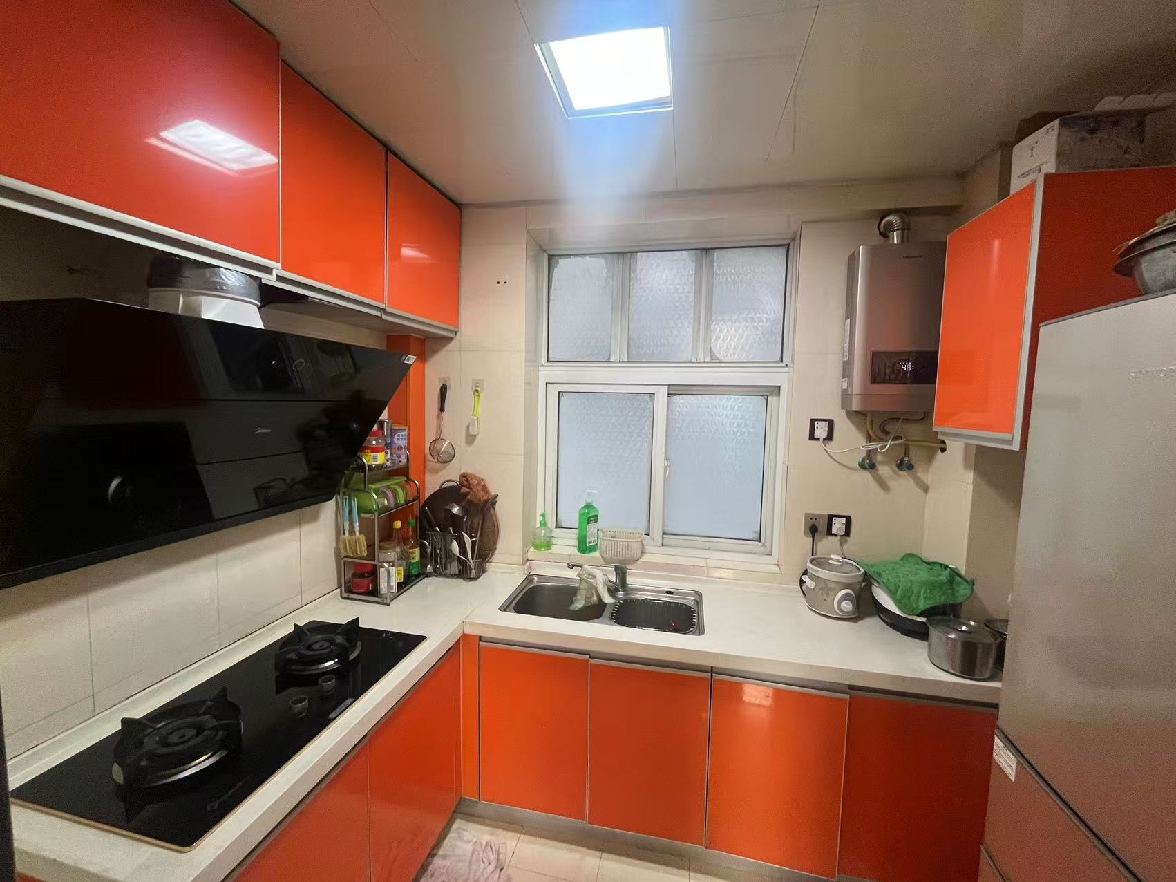 九天国际  2室1厅1卫    48.0万 九天国际  2室1厅1卫    48.0万室内图