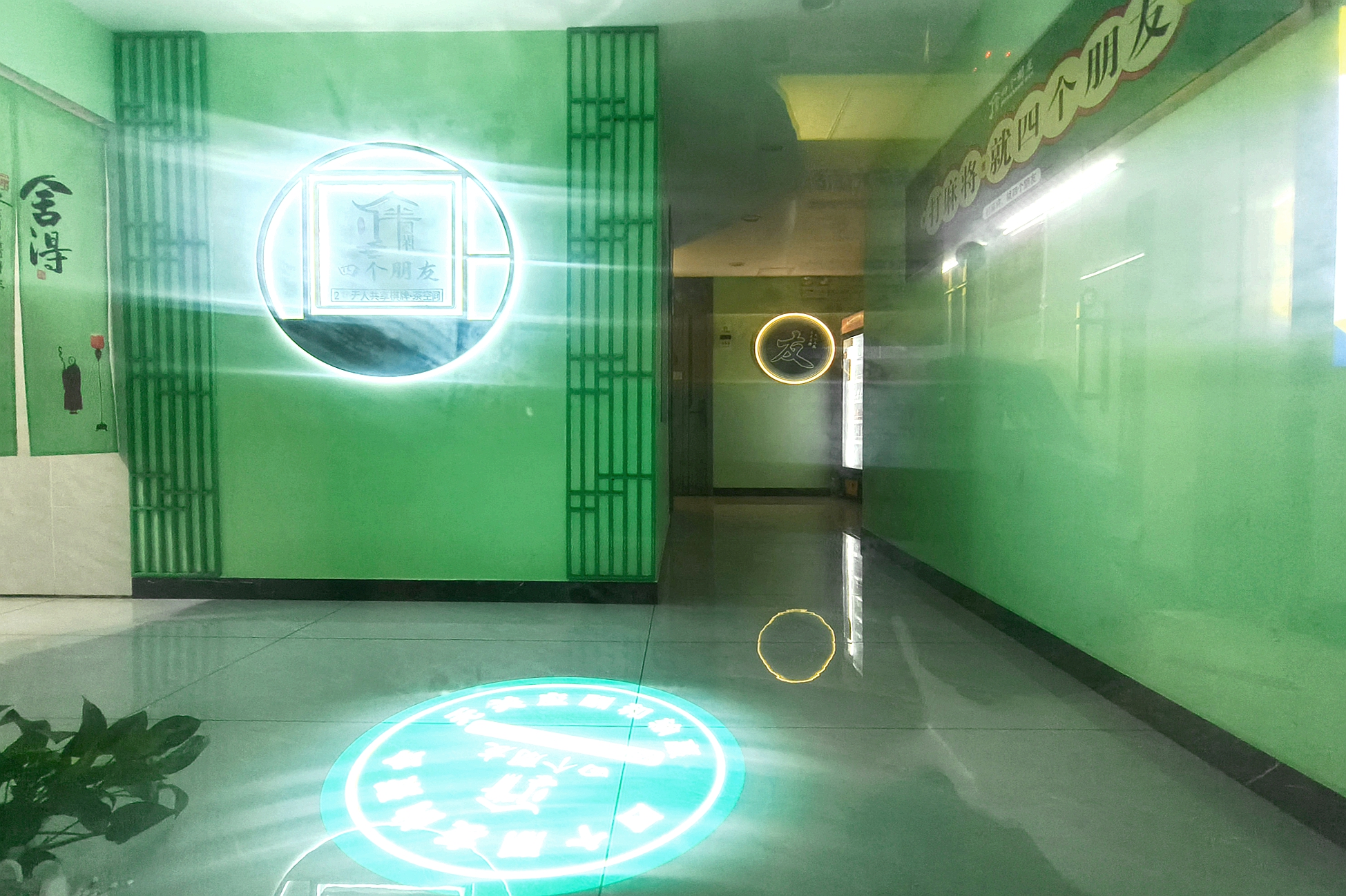 红树湾 3室2厅1卫 72.0万 红树湾 3室2厅1卫 72.0万客厅