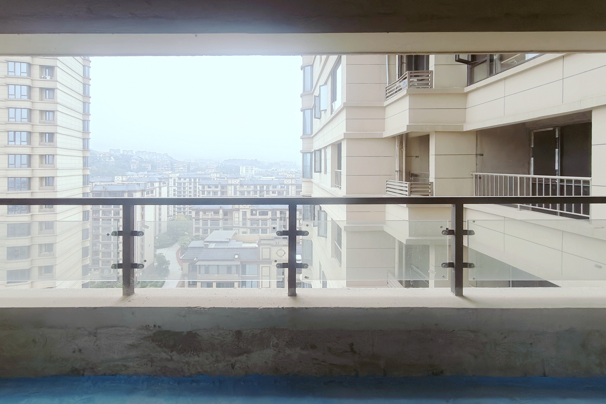 润和山水郡  4室2厅2卫    88.5万 润和山水郡  4室2厅2卫    88.5万阳台