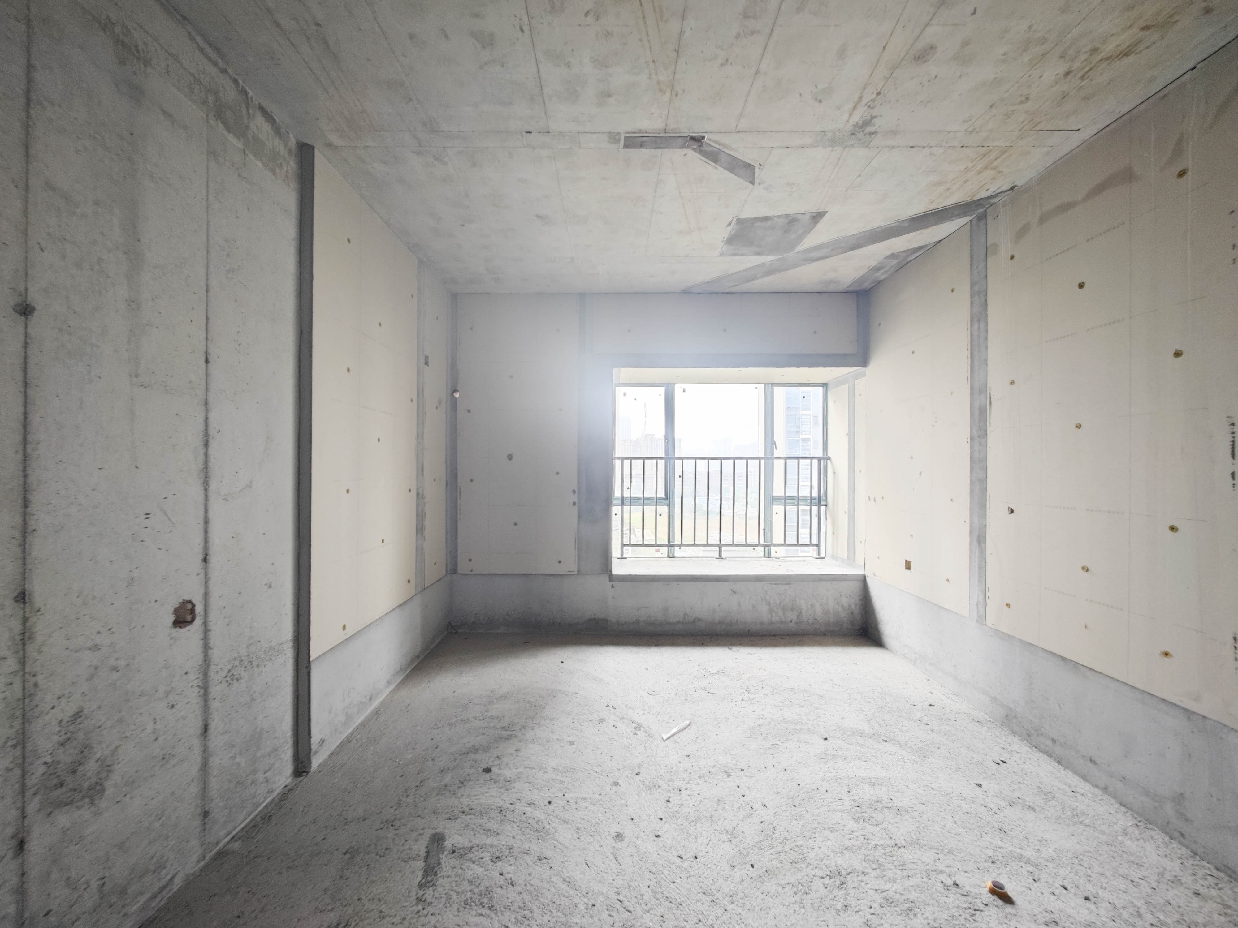 润和星河玥 4室2厅2卫 130.0万 润和星河玥 4室2厅2卫 130.0万卧室