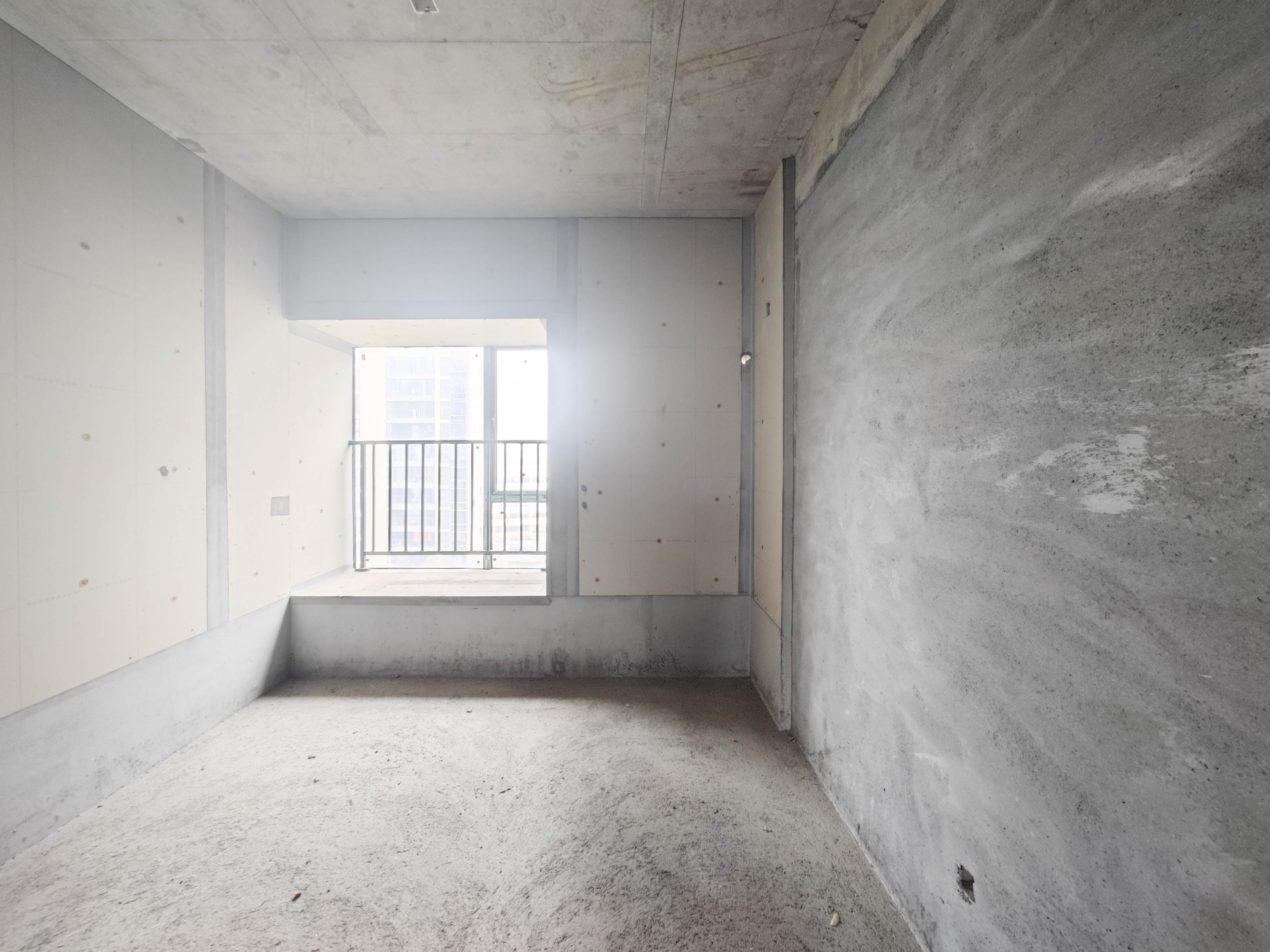 润和星河玥 4室2厅2卫 130.0万 润和星河玥 4室2厅2卫 130.0万卧室