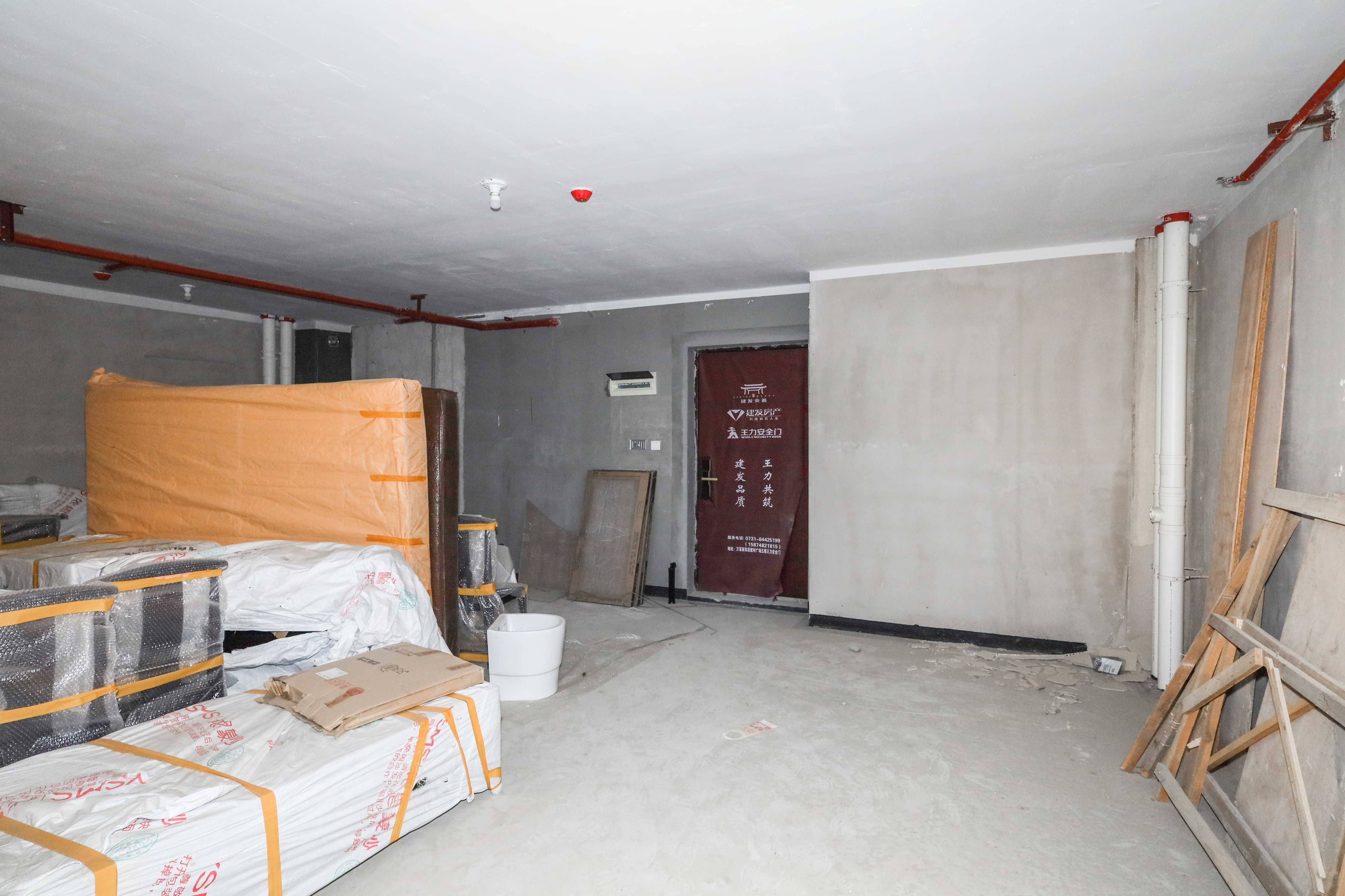 建发央著  2室1厅1卫   110.20万客厅