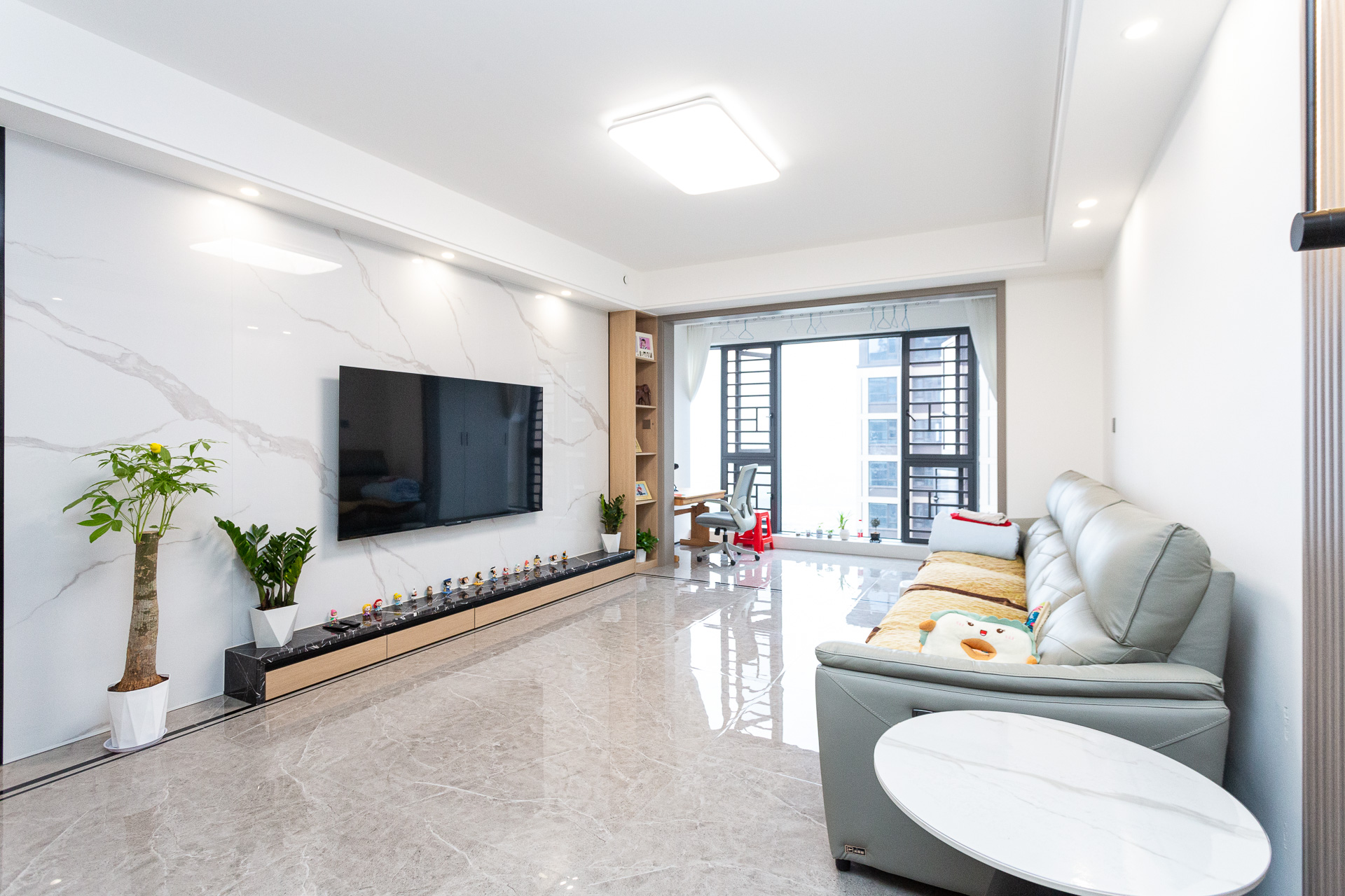 时代建发和著 4室2厅2卫 240.0万 时代建发和著 4室2厅2卫 240.0万客厅