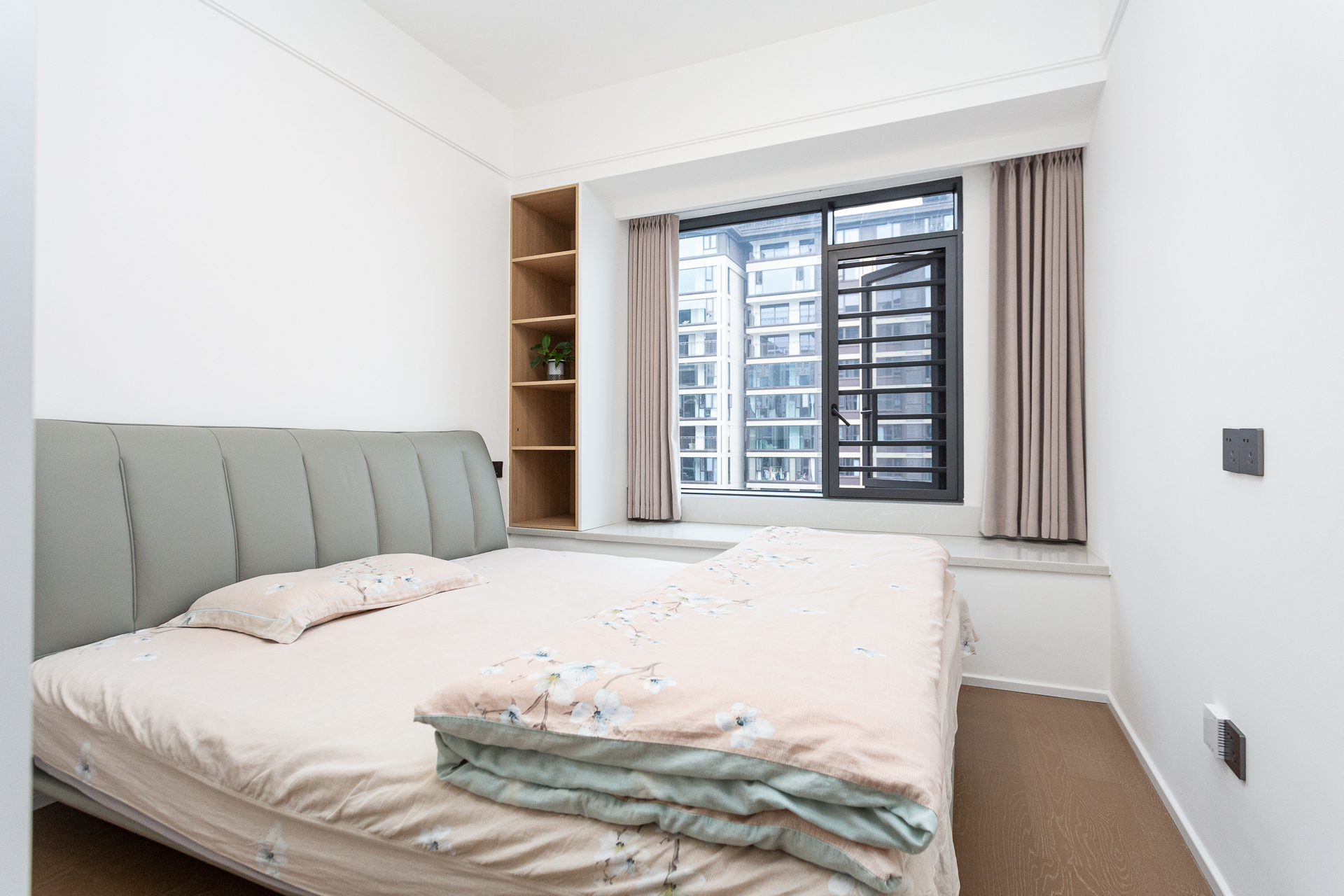 时代建发和著 4室2厅2卫 240.0万 时代建发和著 4室2厅2卫 240.0万卧室