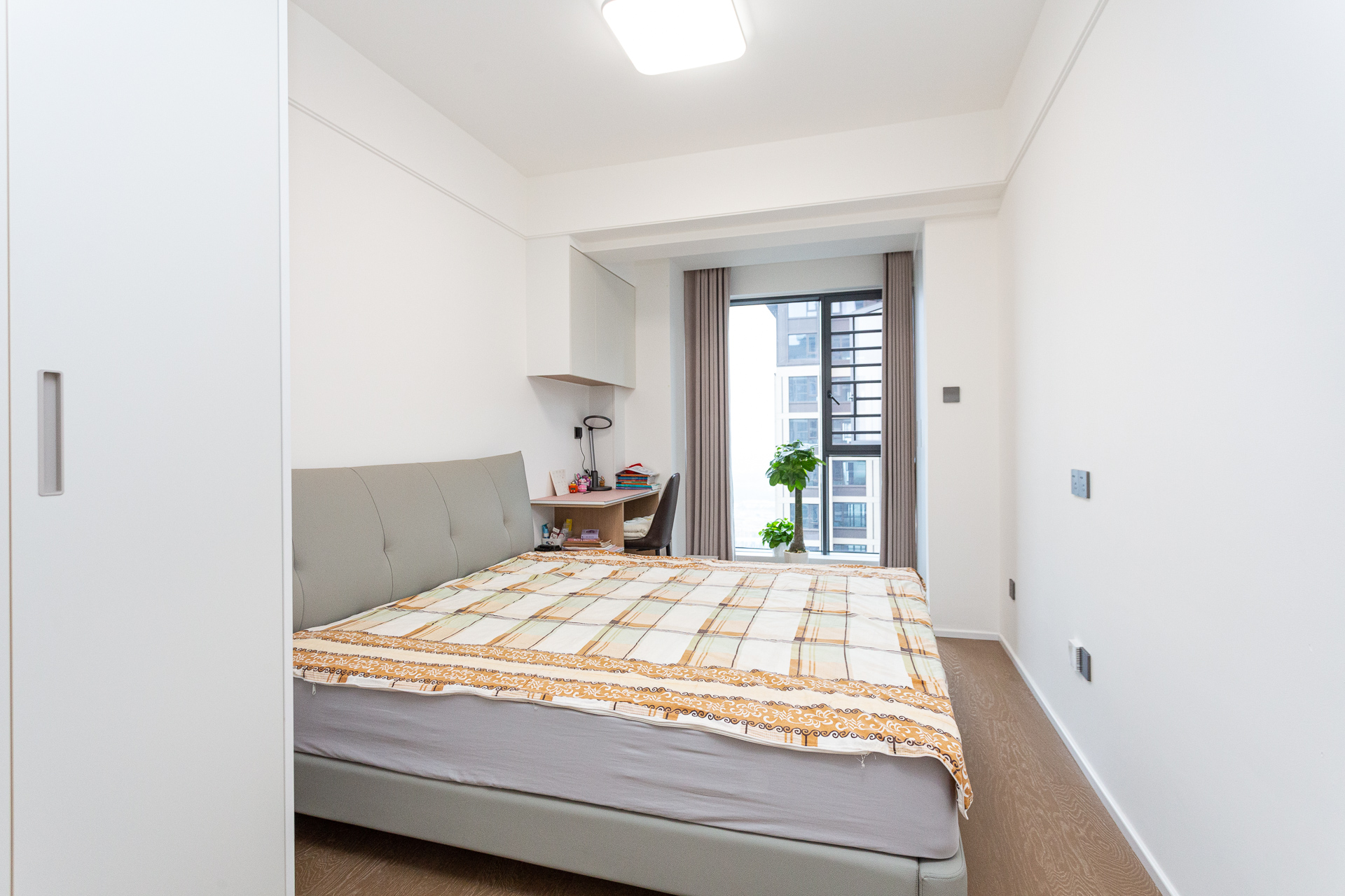 时代建发和著 4室2厅2卫 240.0万 时代建发和著 4室2厅2卫 240.0万卧室