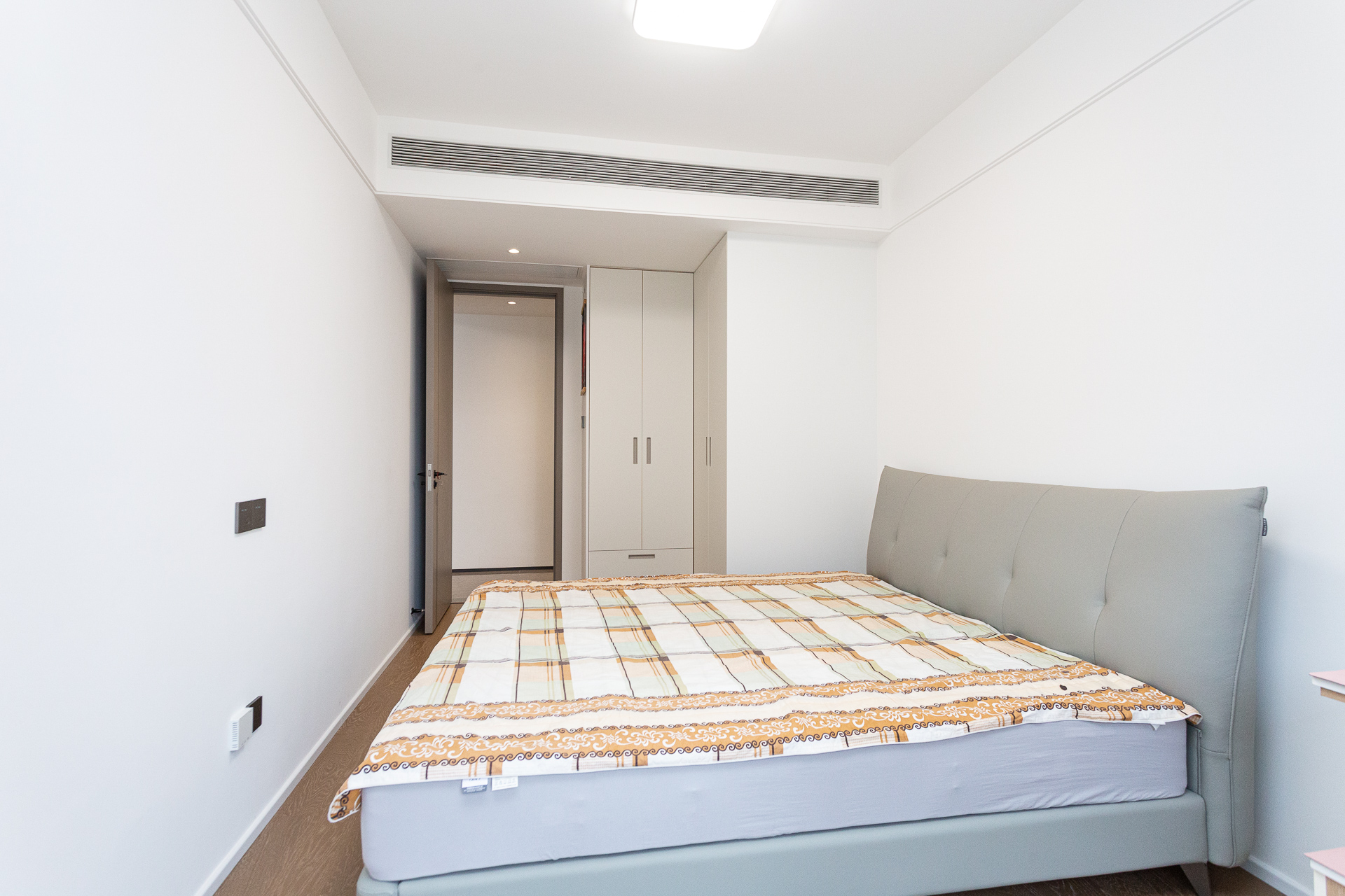 时代建发和著 4室2厅2卫 240.0万 时代建发和著 4室2厅2卫 240.0万卧室