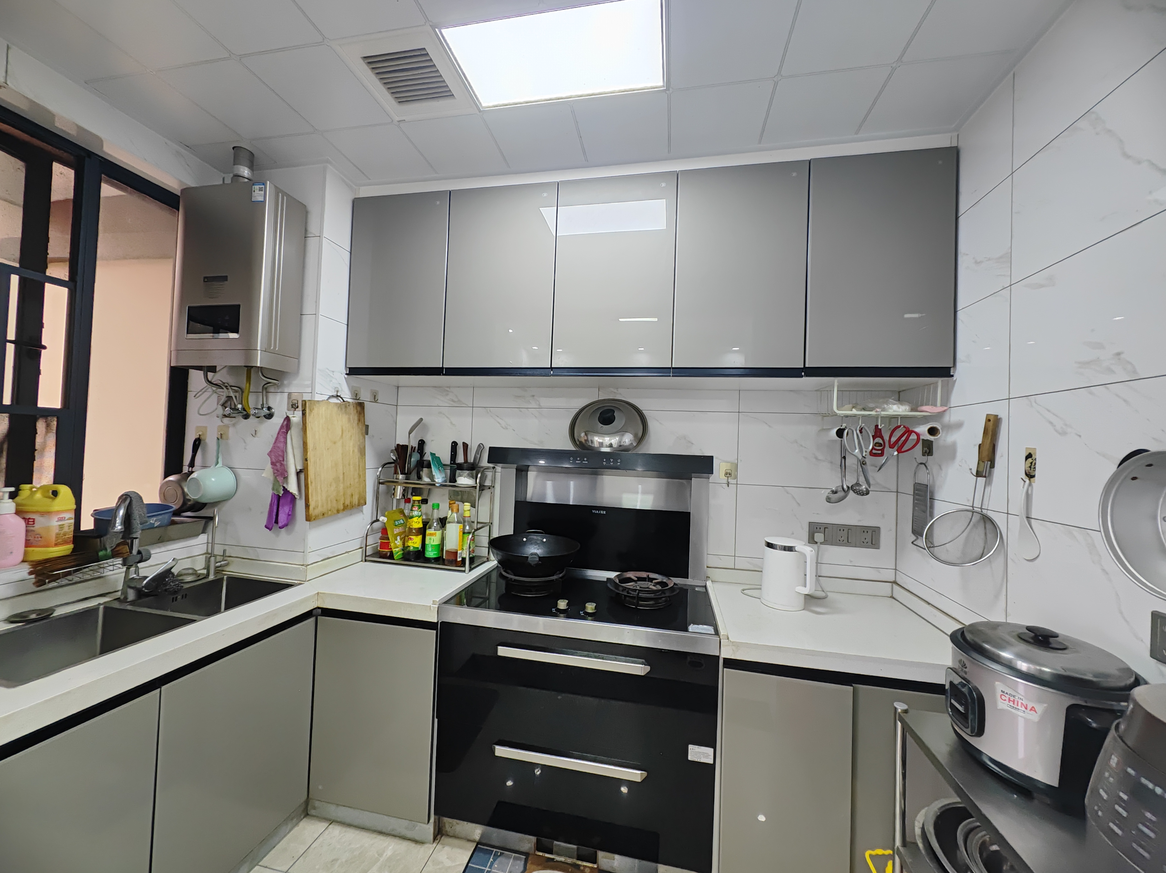 提香蓝岸 4室2厅2卫 74.0万 提香蓝岸 4室2厅2卫 74.0万室内图