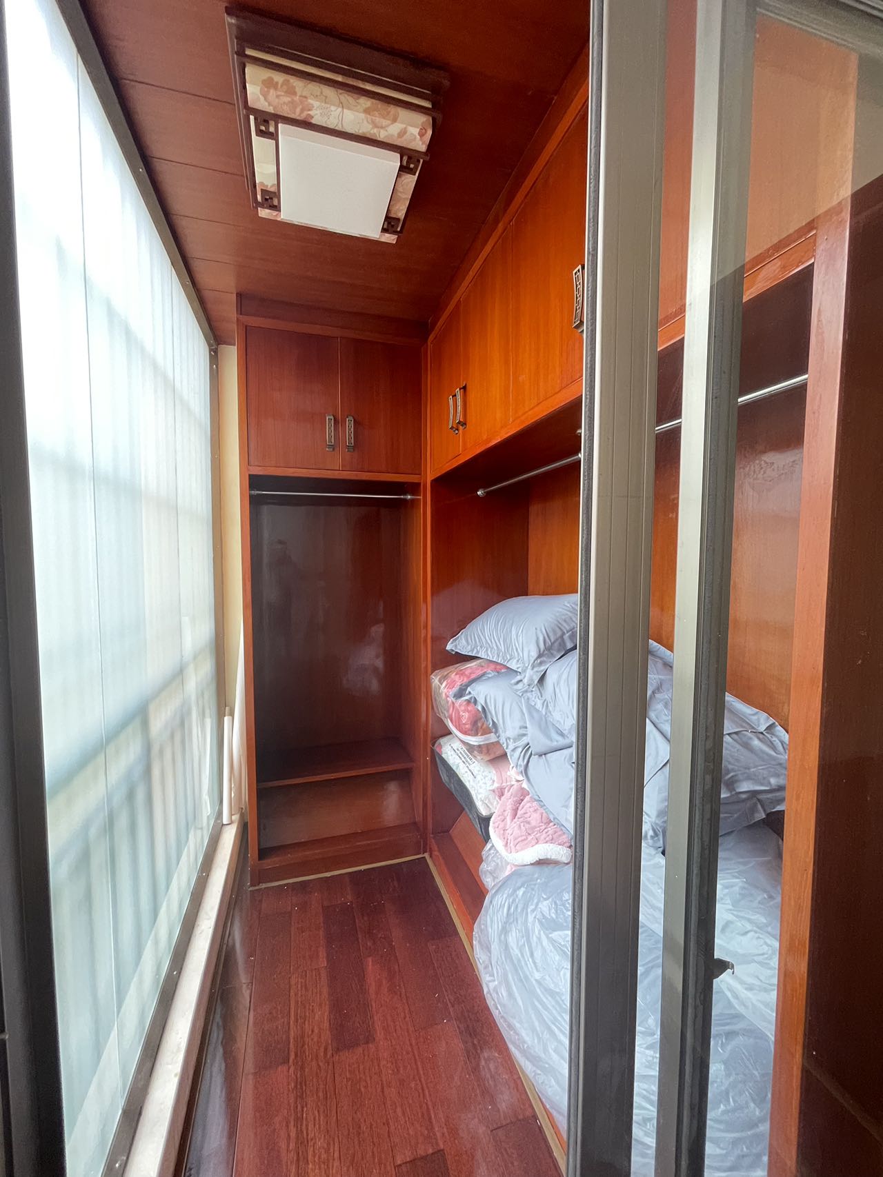 金海广场 4室2厅2卫 5000.0元/月 金海广场 4室2厅2卫 5000.0元/月室内图